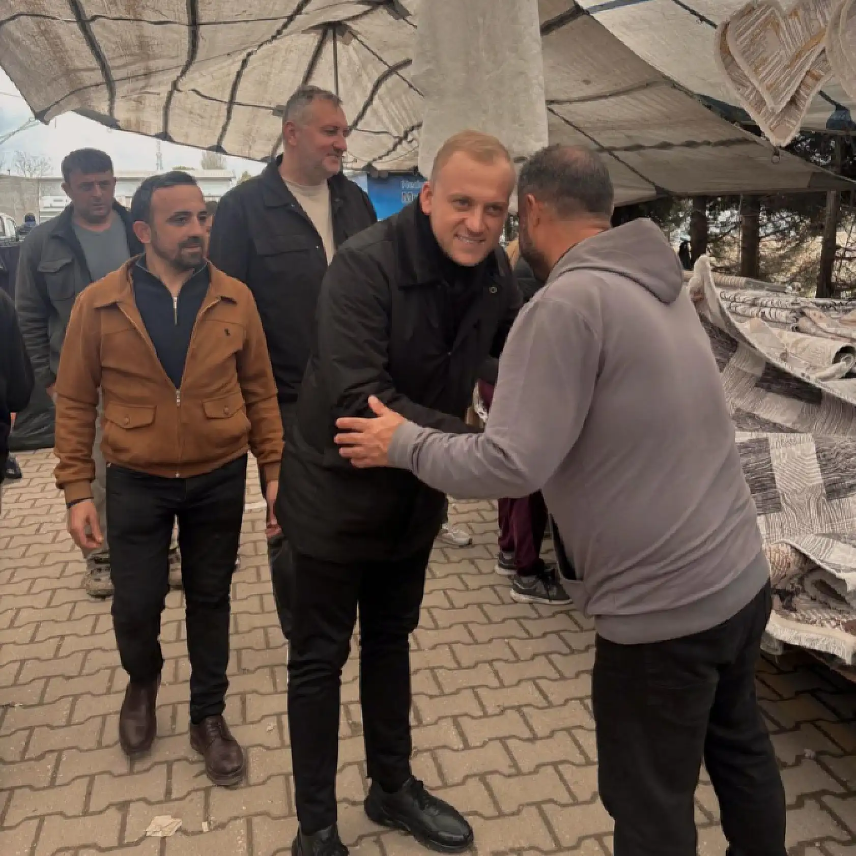 MHP'li Demirel: 'Esnafımızın yanında olmaya devam edeceğiz'