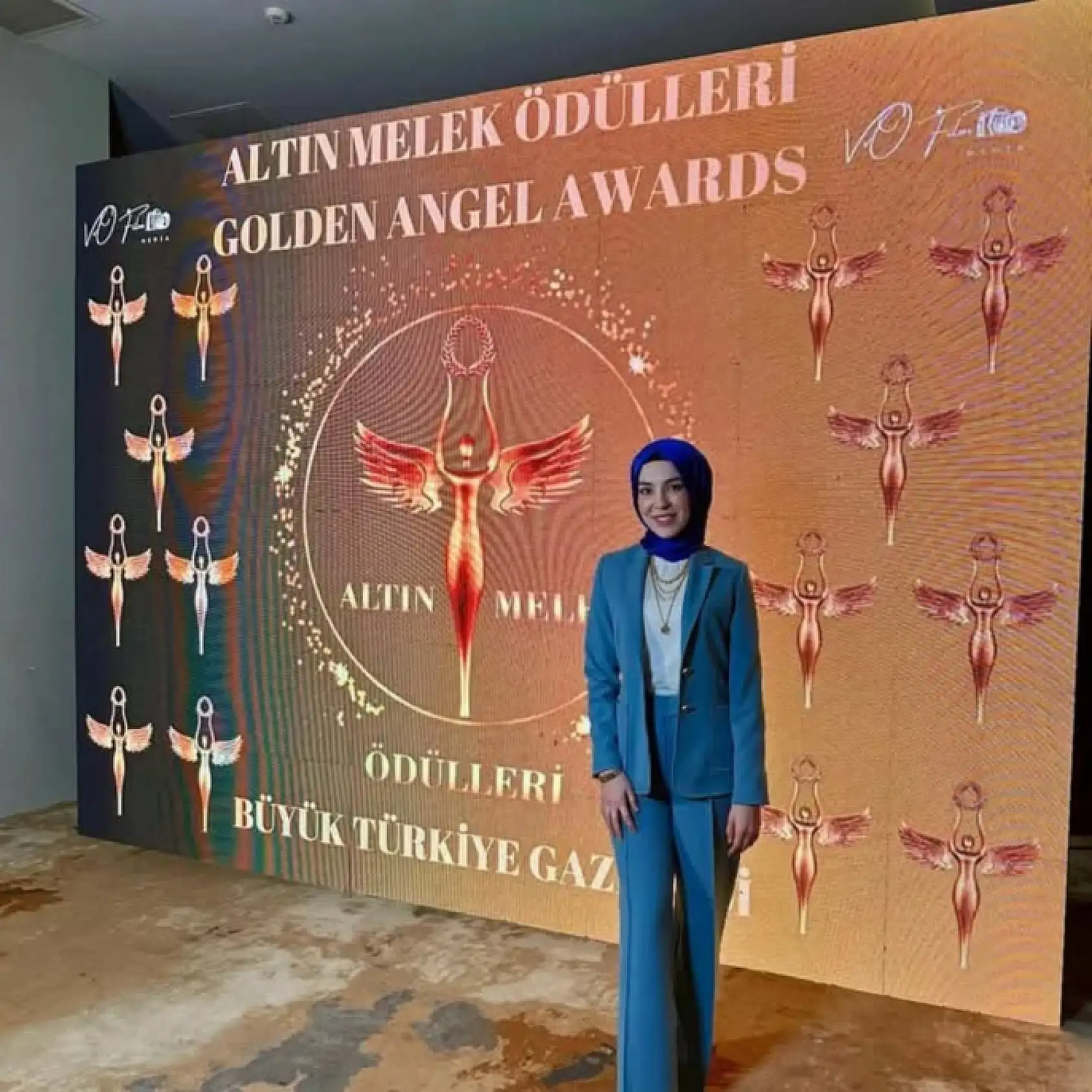 Fethiyeli Öğretmen Merve Gökçen, 'Yılın Uluslararası Başarılı Öğretmeni' Ödülüne Layık Görüldü