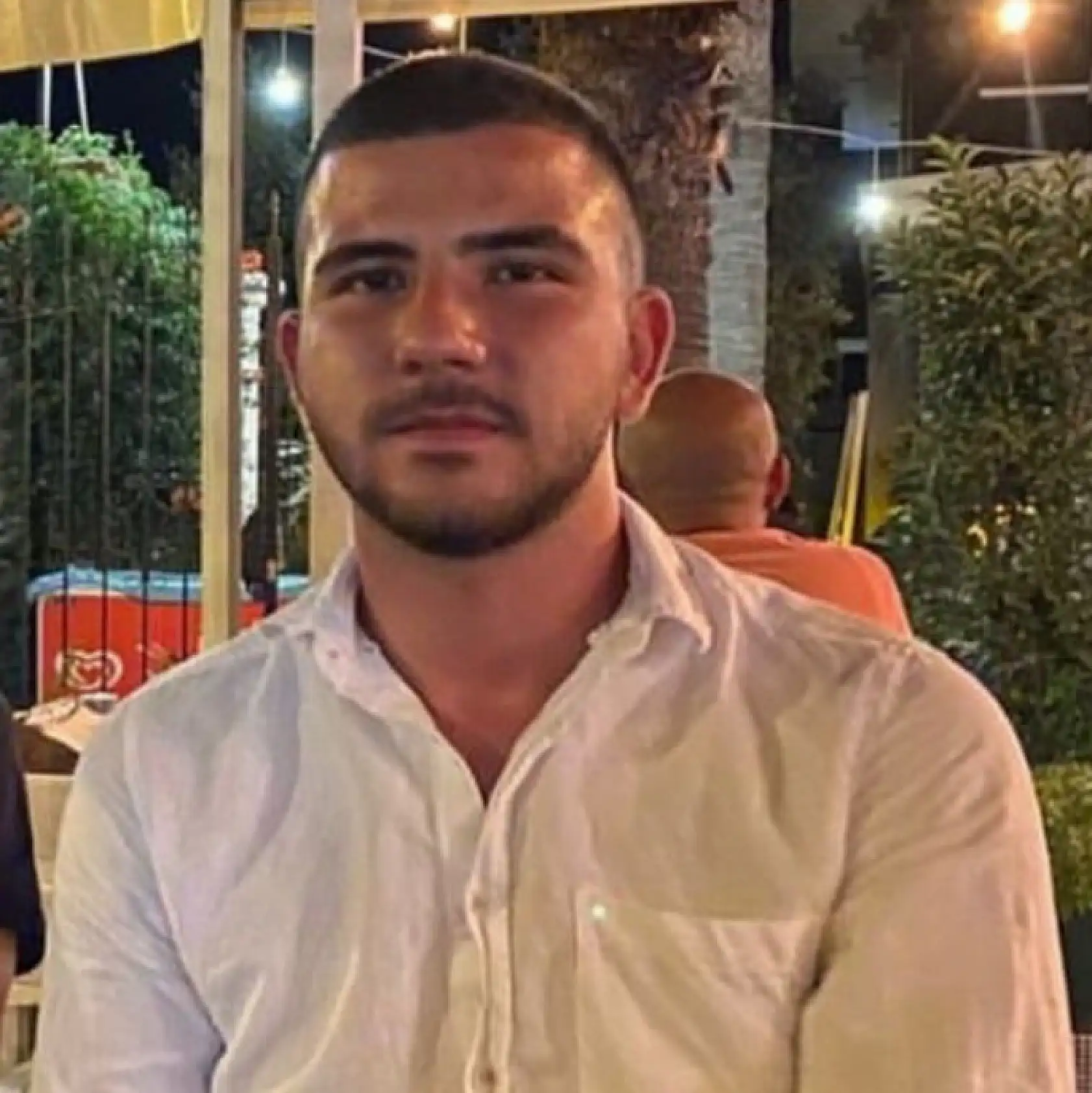 Fethiye'de motosikletiyle ağaca çarpıp öldü