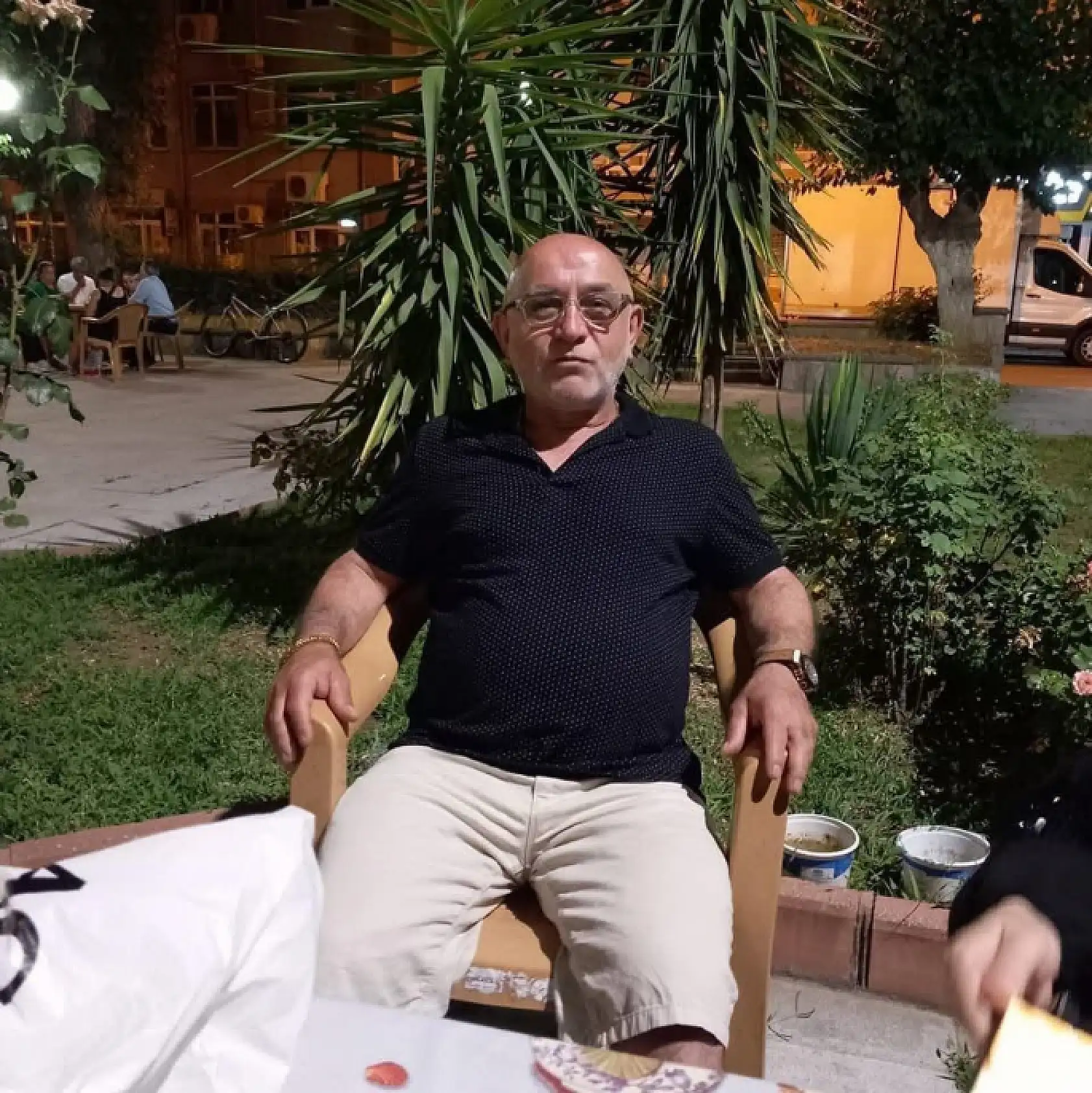 Çay ocağı işleten şahıs evinde ölü bulundu