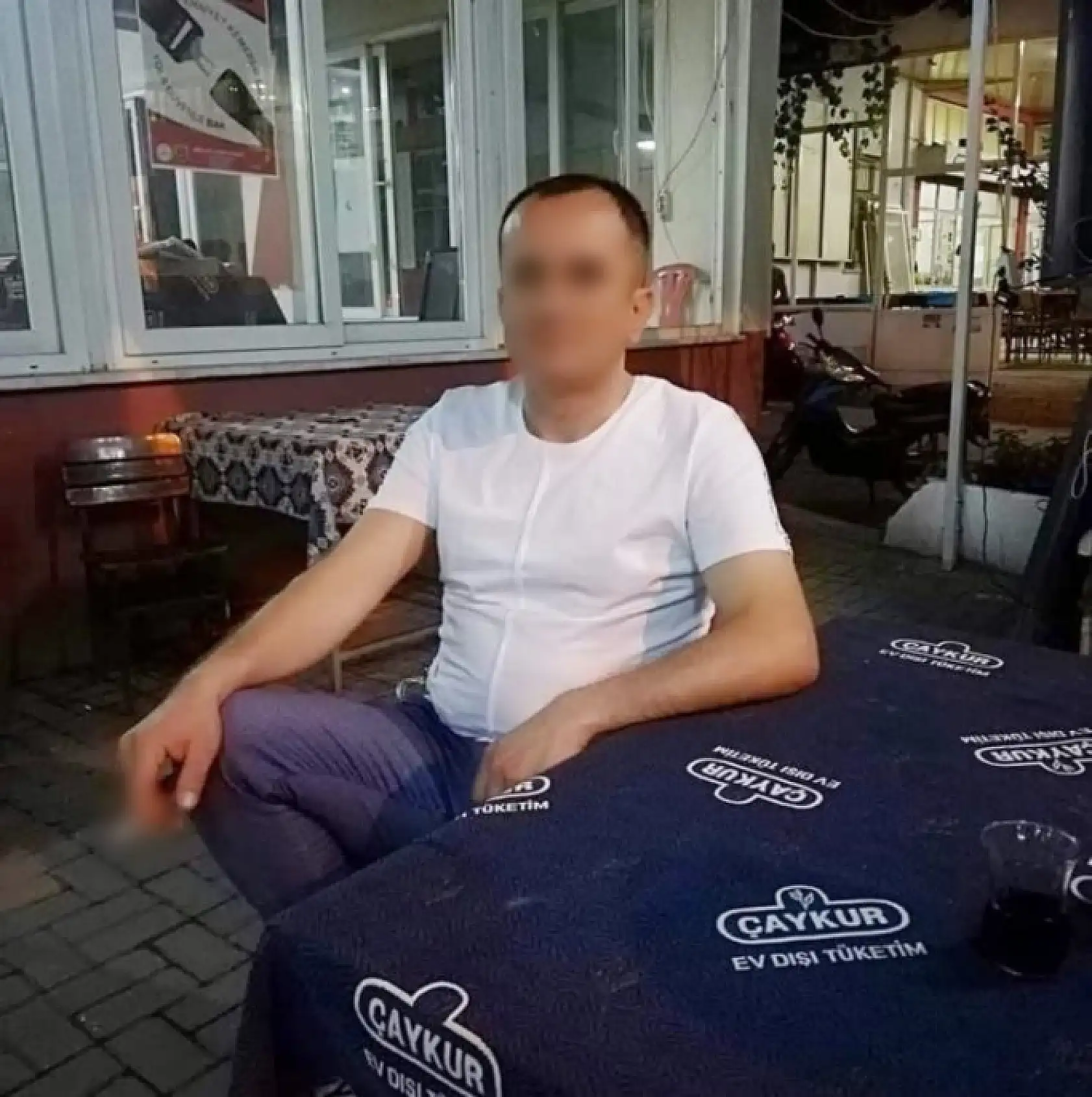 Televizyon Tamircisinden Kan Donduran Saldırı: Evdekileri Çekiçle Yaraladı!