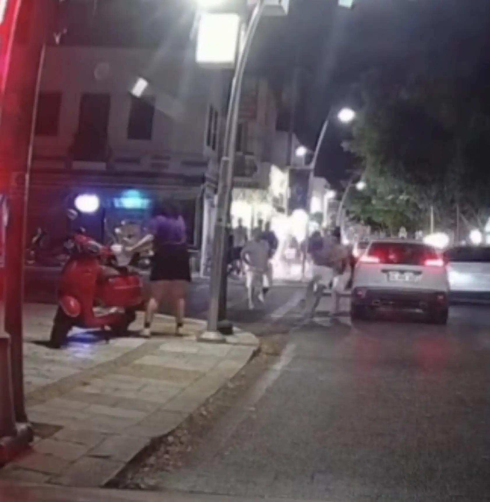 Bodrum'da trafikte birbirlerine girdiler