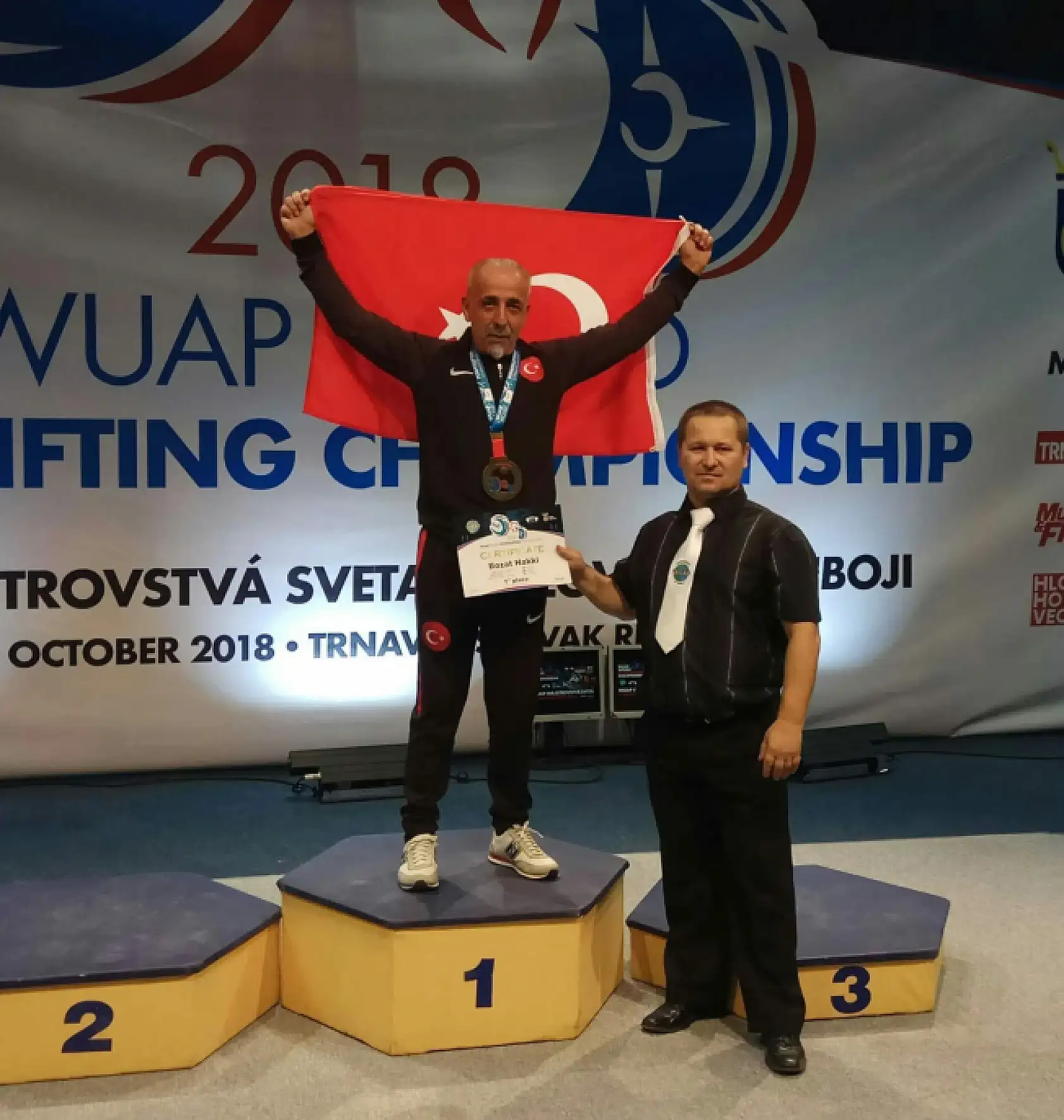 Eşi 'kendini toparla' dedi, Türkiye ve Avrupa şampiyonu oldu