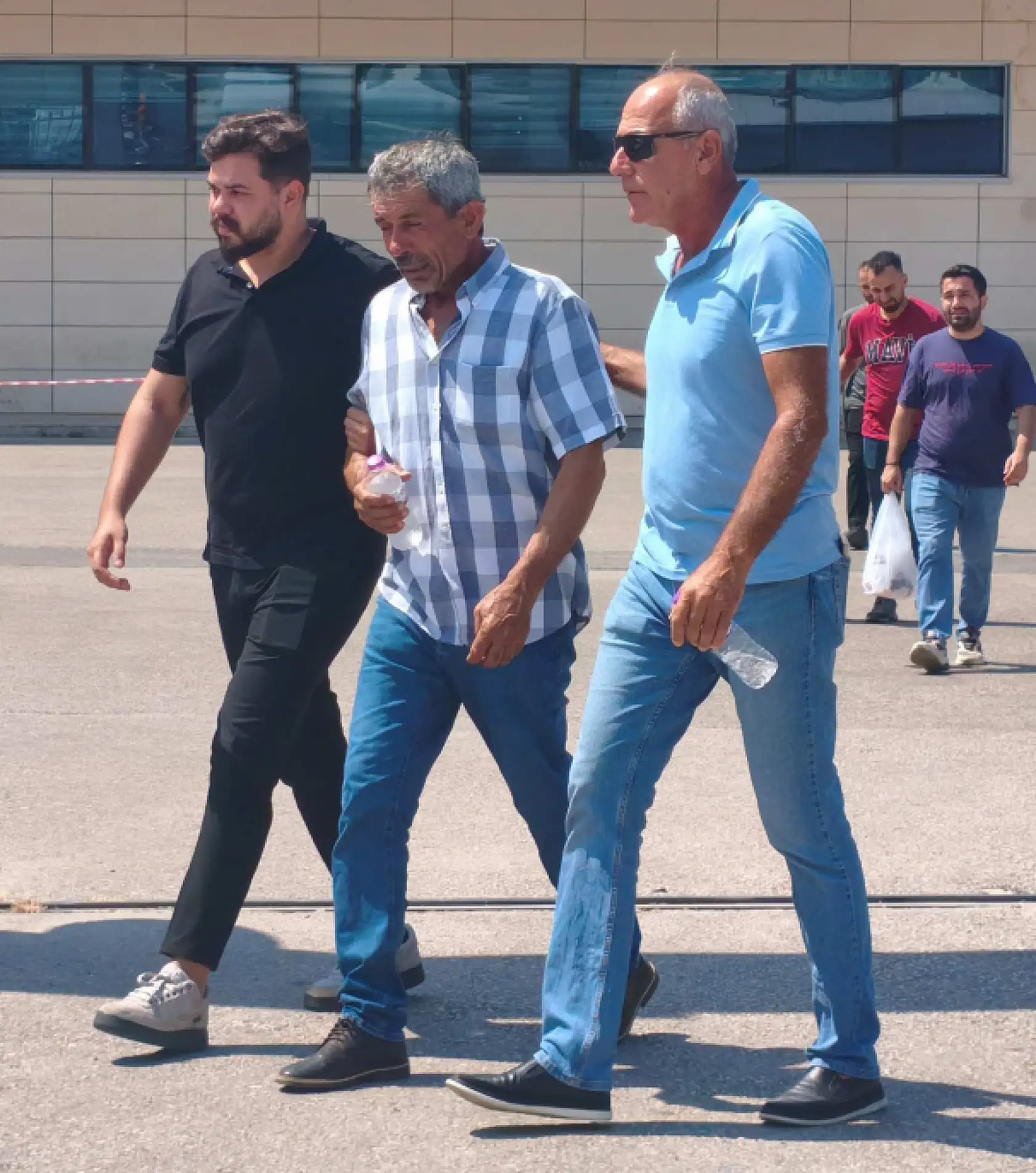 Bir ay önce nişanlanan genç, kaynak yaparken kalp krizi geçirdi