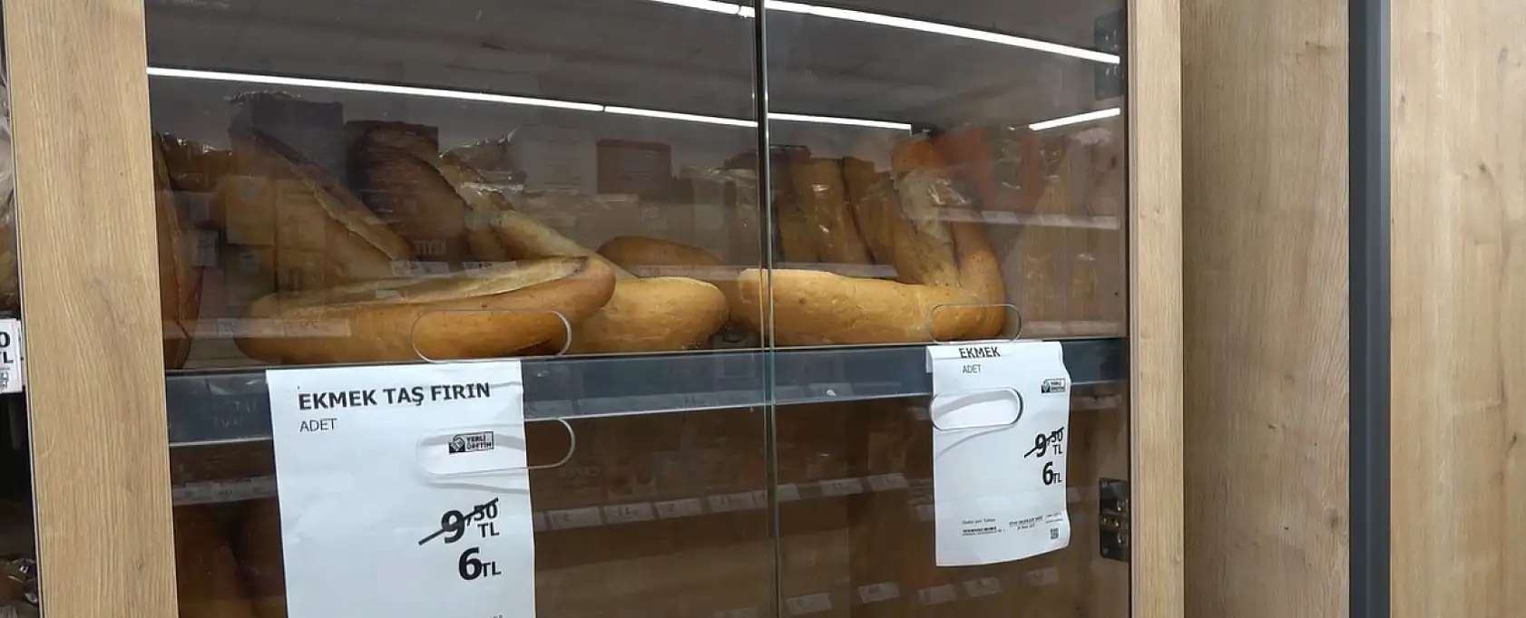 İki marketin fiyat rekabeti ekmeği 6 TL'ye kadar düşürdü