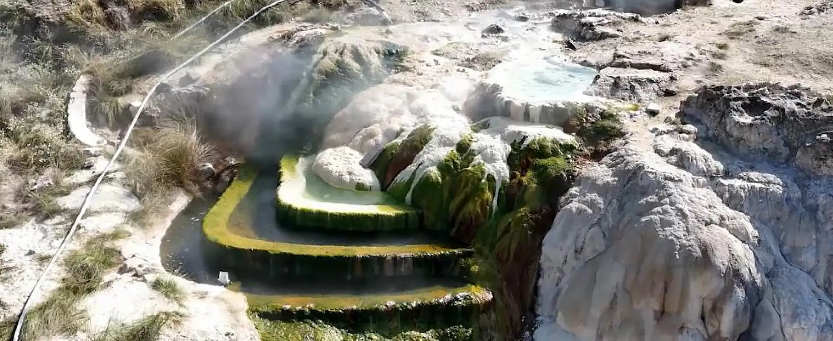 6.1 büyüklüğündeki deprem su kaynaklarının yerini değiştirdi