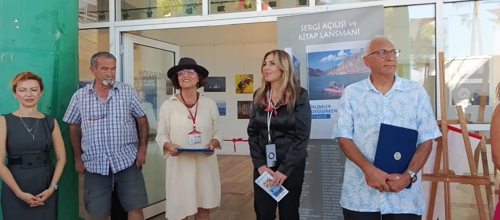Fethiye'de Dostlar Fotoğraf Grubu 'İklim Değişirken Türkiye' adlı sergi açıldı