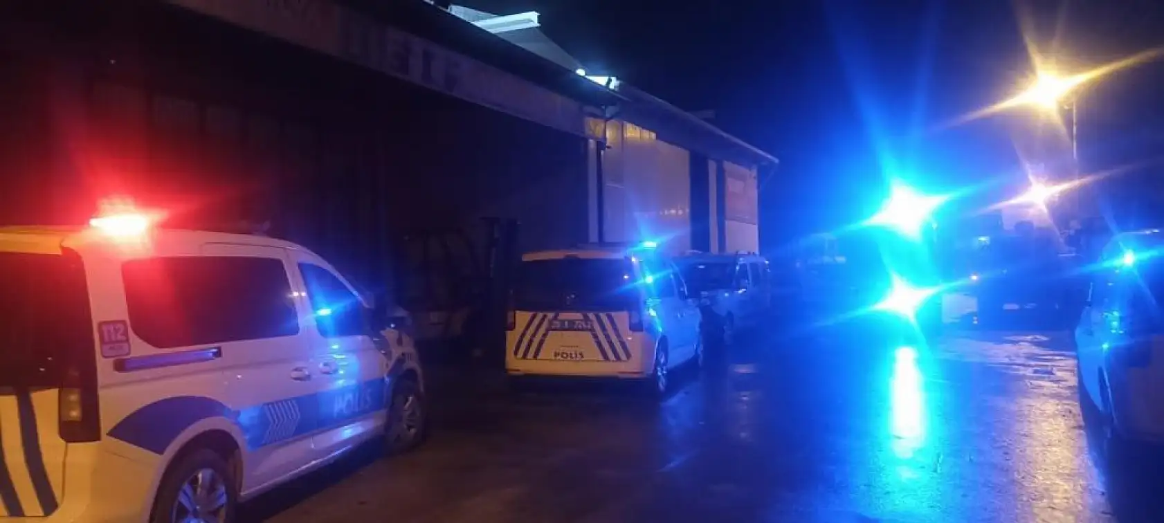 Askere Gitmeye Hazırlanan Genç Esnaf İş Yerinde Ölü Bulundu