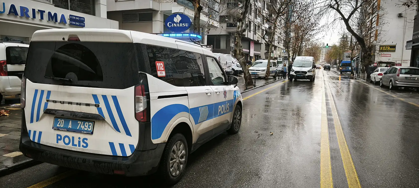 6. kattan kendisini aşağıya bırakan genç hayatını kaybetti