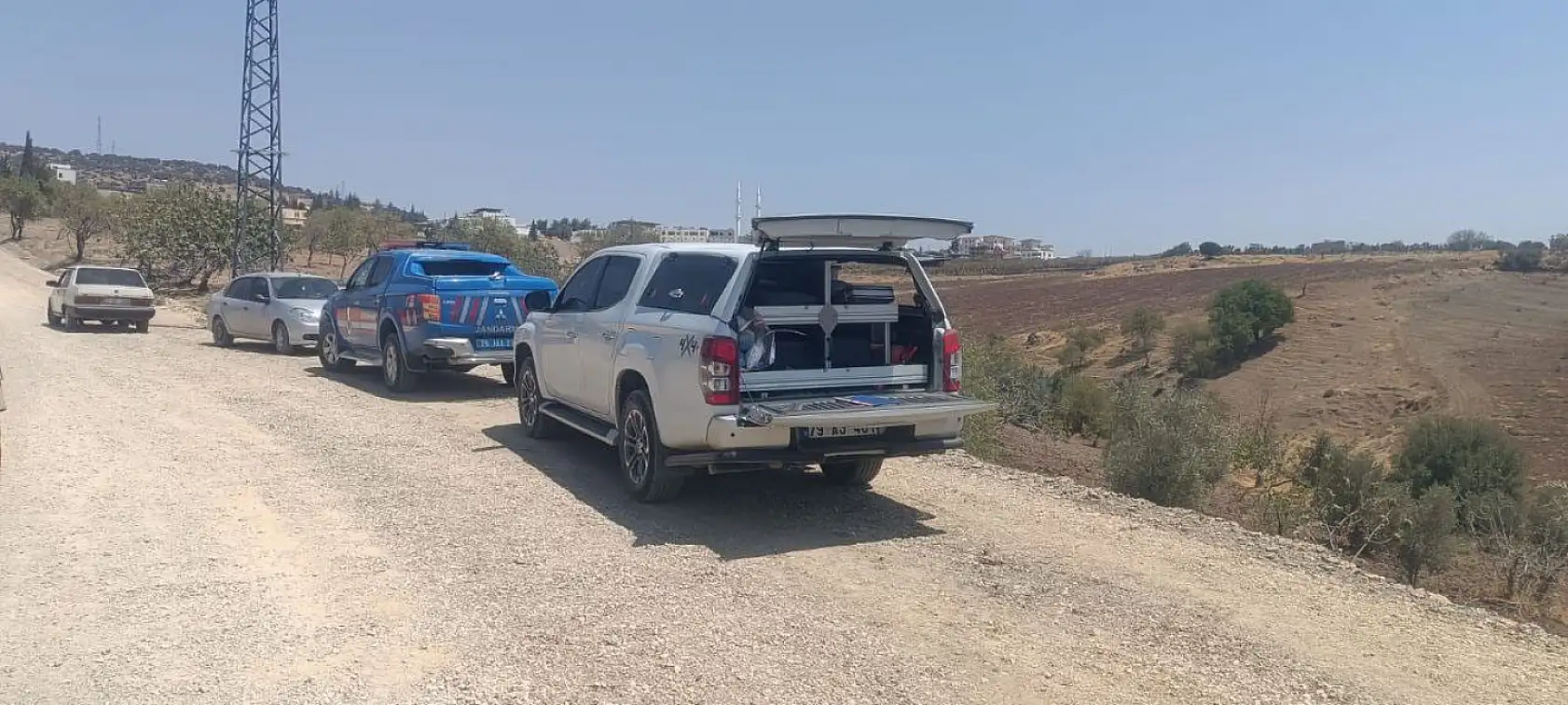 Devrilen traktörde bulunan 10 aylık bebek hayatını kaybetti