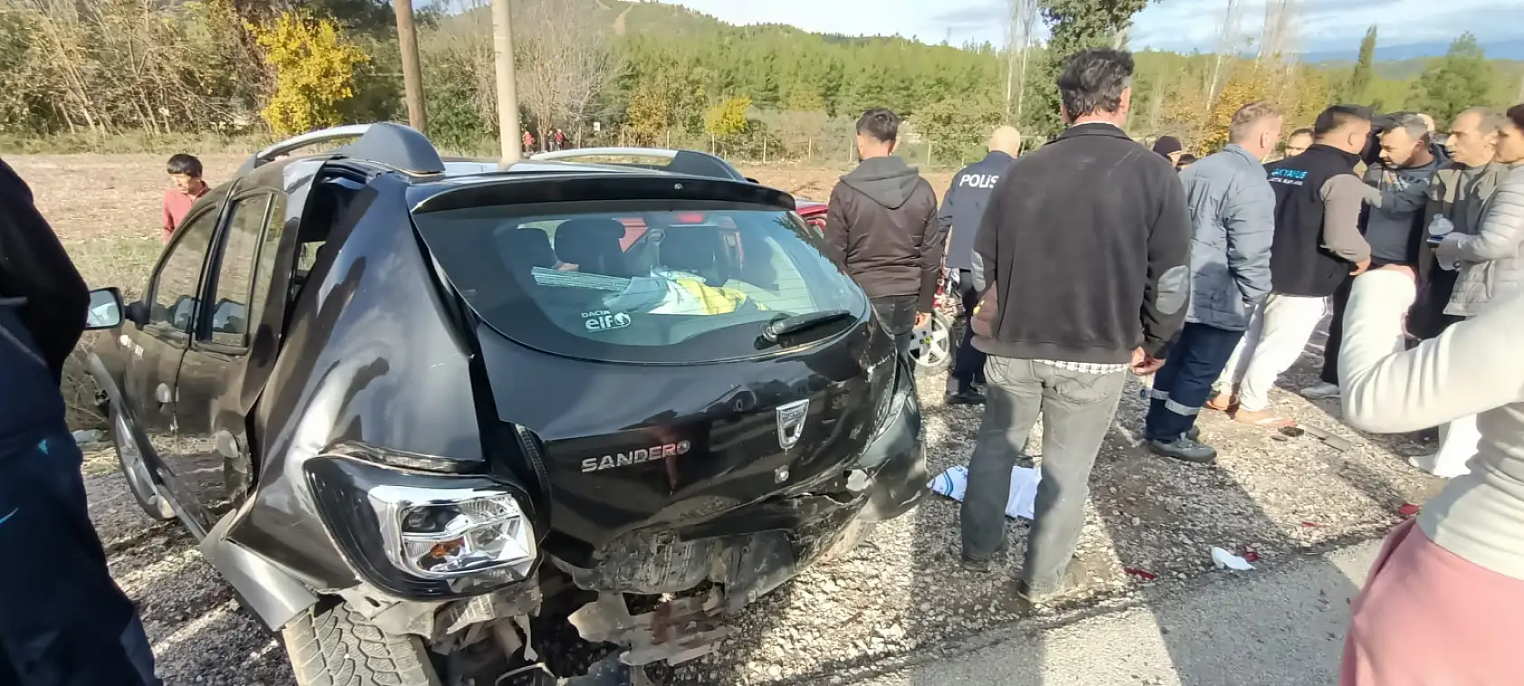 Zorlar kavşağında feci kaza! Yaralılar var