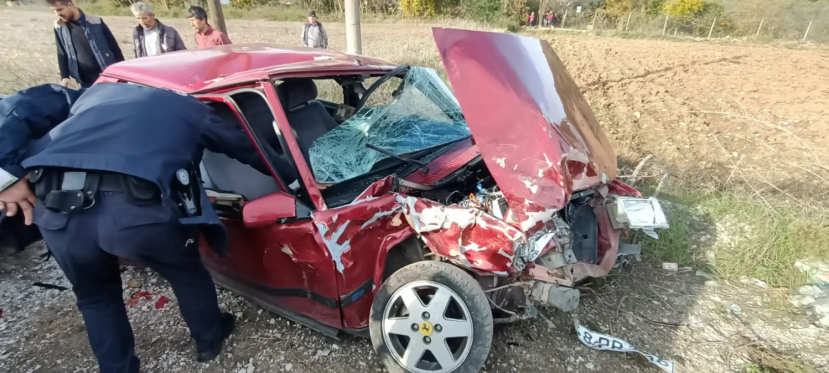 Zorlar kavşağında feci kaza! Yaralılar var