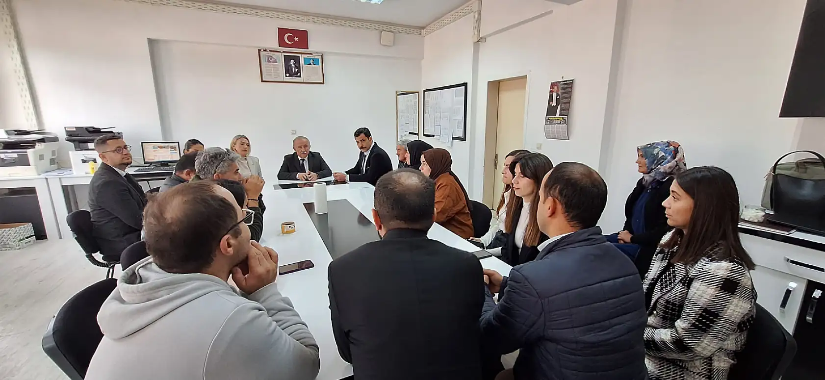 Seydikemer'de eğitime büyük destek! İlçe Milli Eğitim Müdürü'nden öğrencilere destek