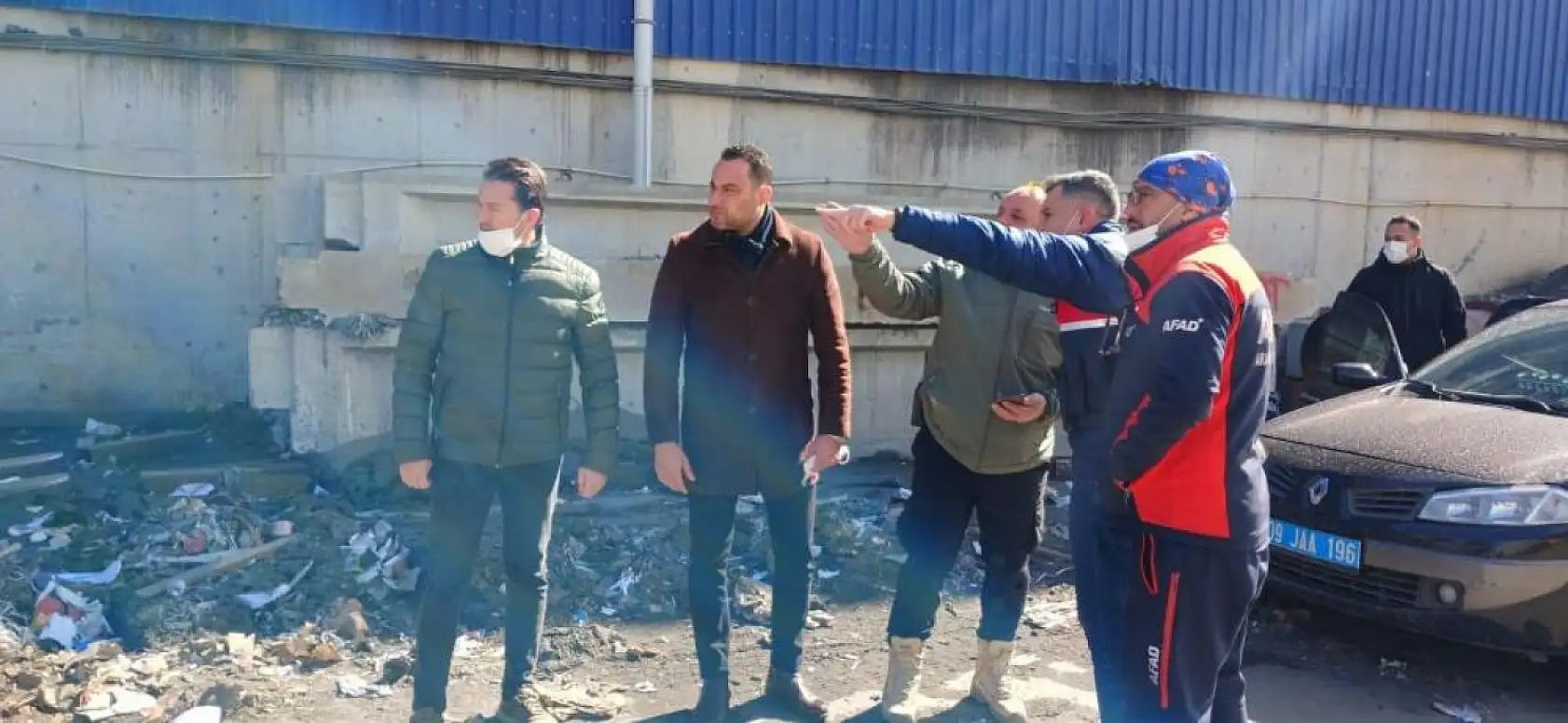 Aydın'da Kağıt Depolama Alanında Büyük Yangın! Söndürme Çalışmaları Sürüyor