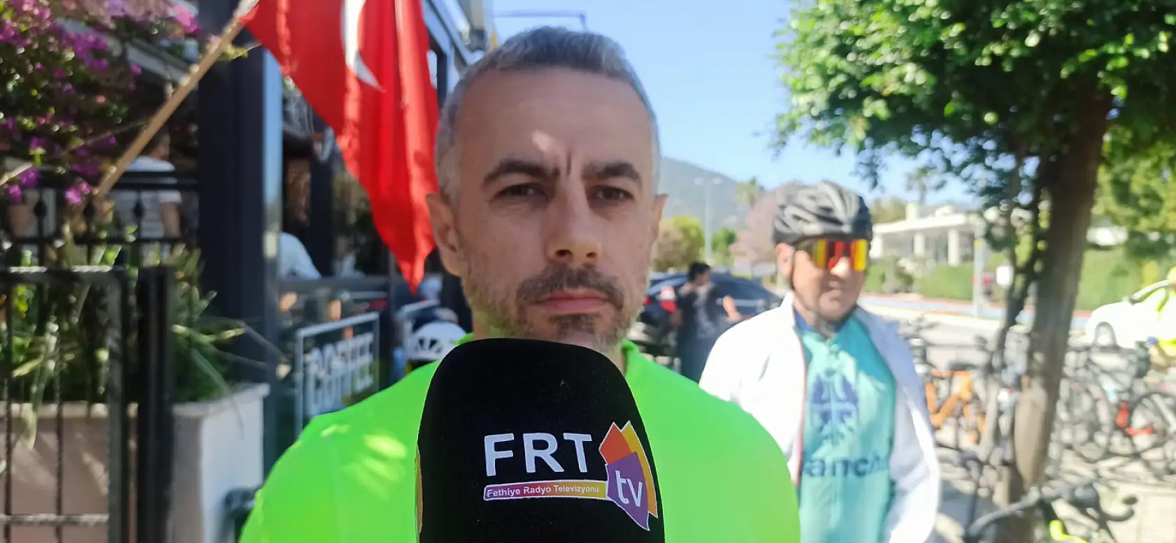 Fethiye'de bisikletçiler trafik kazasında kaybettikleri arkadaşları için bir arada