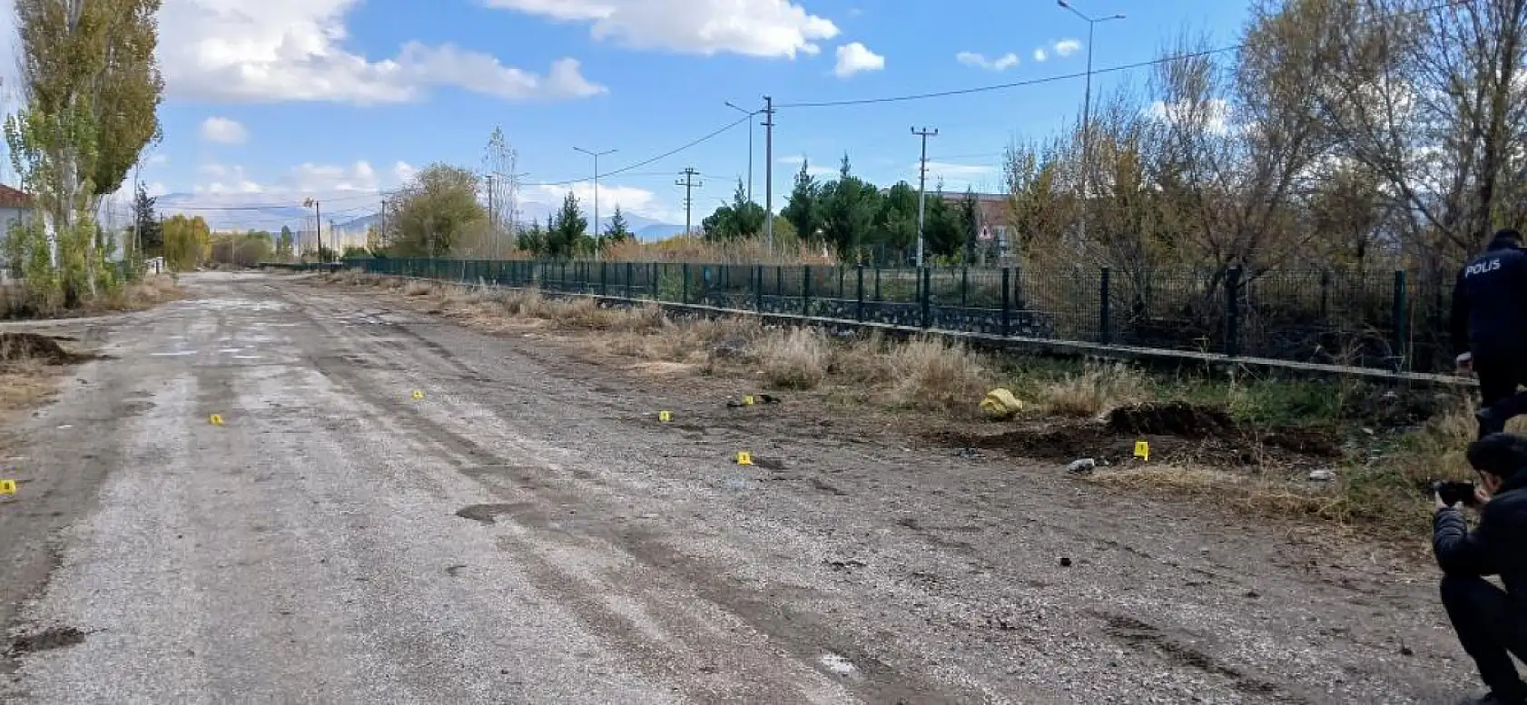 Husumetlisinin başına kurusıkı tabanca ile 6 el ateş etti: 1 yaralı