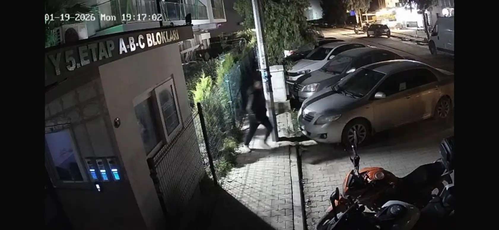 Saplantılı eski sevgili cinayeti: Adresini değiştirdi yine kurtulamadı