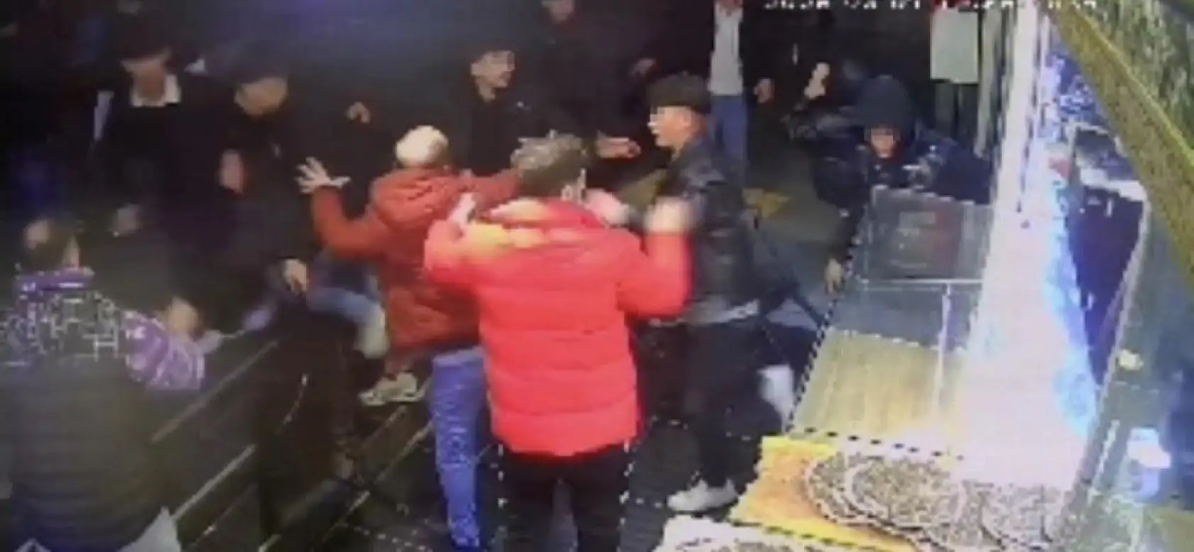 Hem kavga ettiler, hem hırsızlık yaptılar