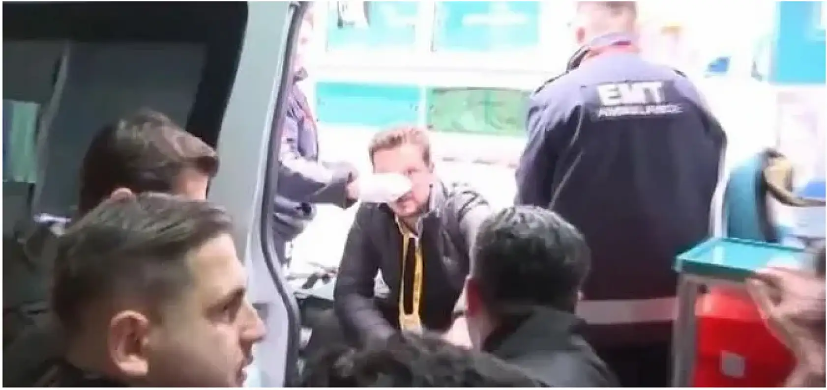 Galatasaray - Beşiktaş derbisinin ardından spor muhabirine yumrukla saldıran şüpheli adliyeye sevk edildi