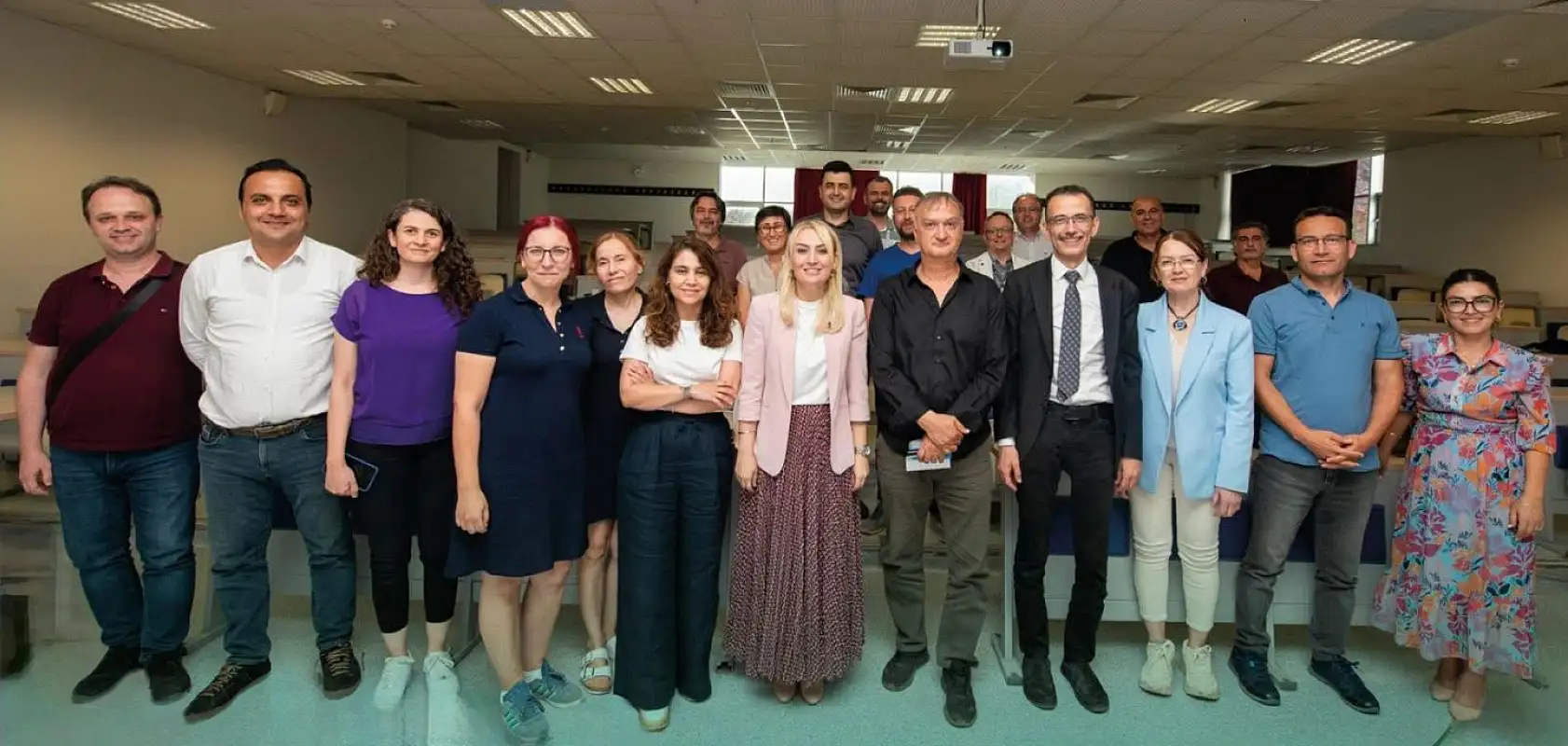 Muğla İl Sağlık Müdürü Akça, MSKÜ Tıp Fakültesi Hocalarıyla Sorunları Görüştü
