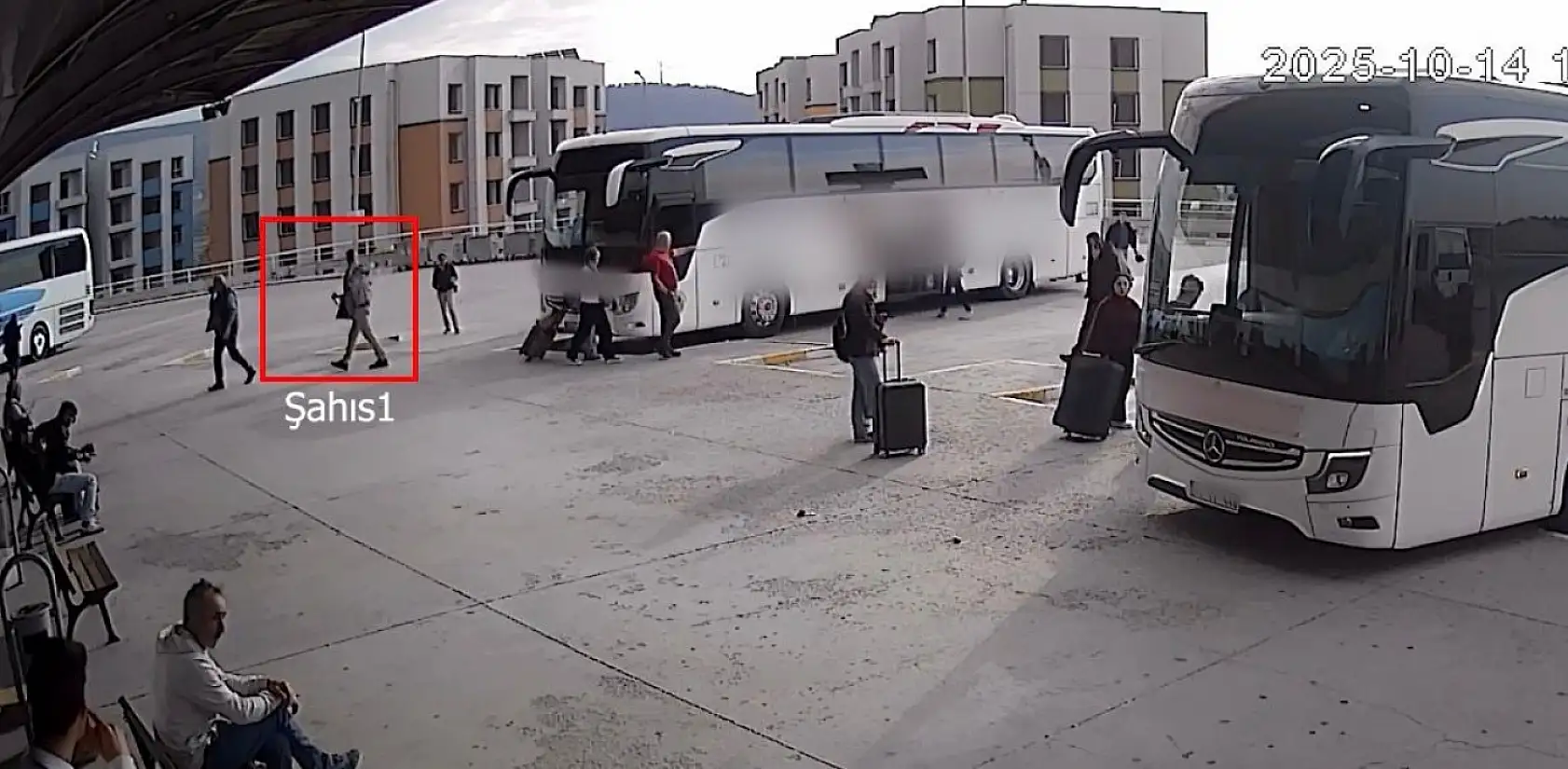 Tomografide şok eden görüntü...Uyuşturucu midesinden çıkarıldı