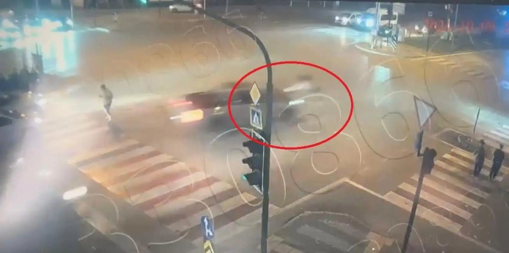 Ehliyetsiz sürücünün çarptığı 16 yaşındaki kız hayatını kaybetti