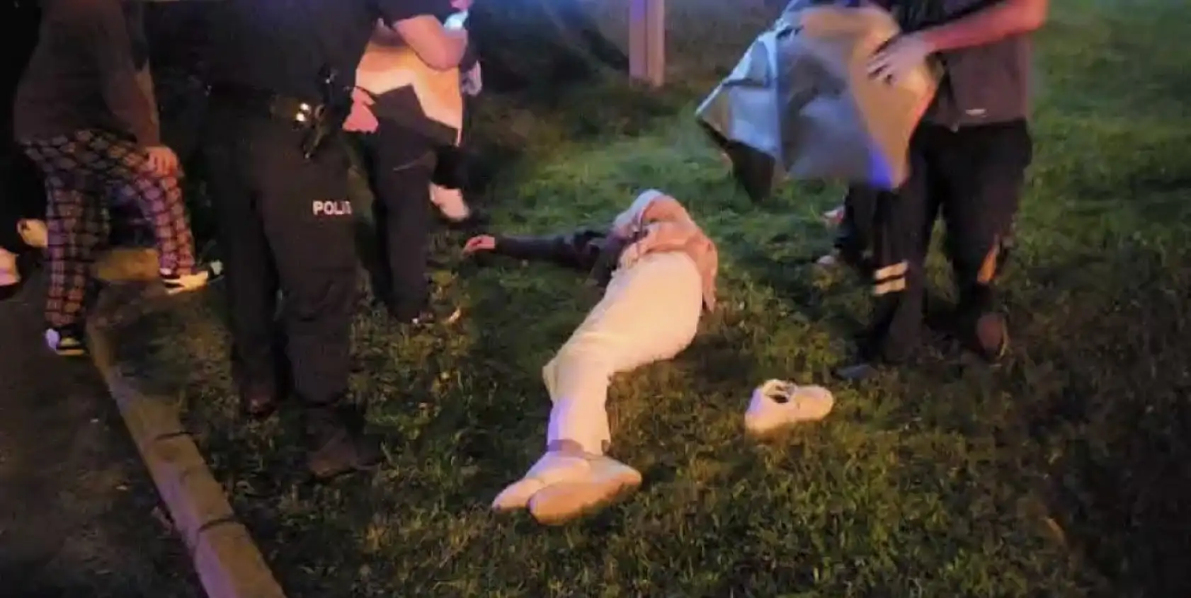 Refüje dalan sürücü camdan fırladı, araç alev topuna döndü