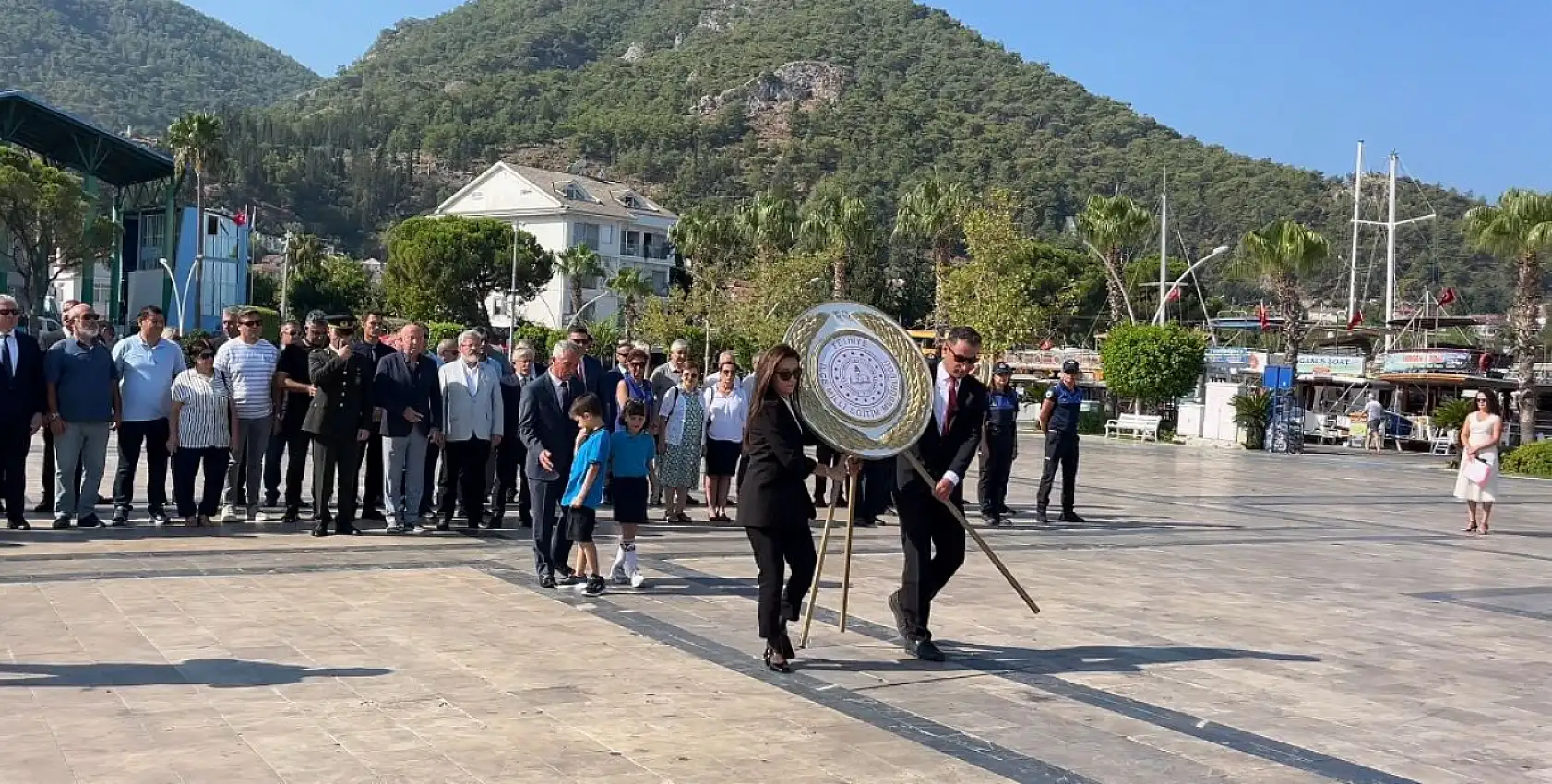 Fethiye'de İlköğretim Haftası Törenle Kutlandı