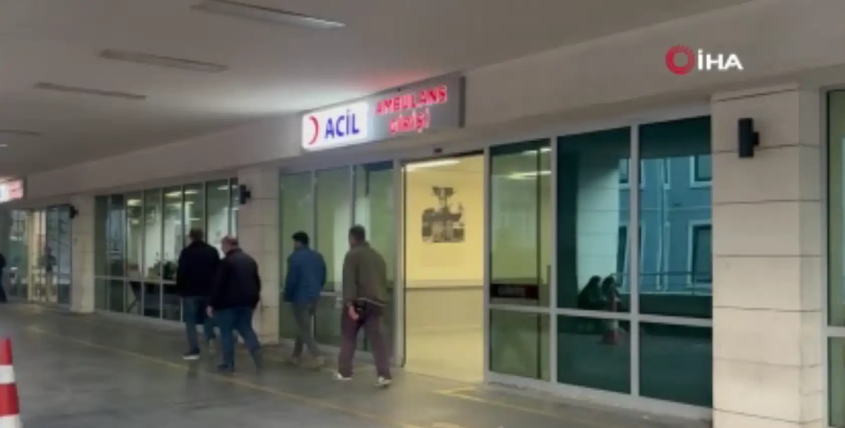 İstanbul'da yedikleri midyeden zehirlenen ve yoğun bakımda tedavi gören anne de hayatını kaybetti