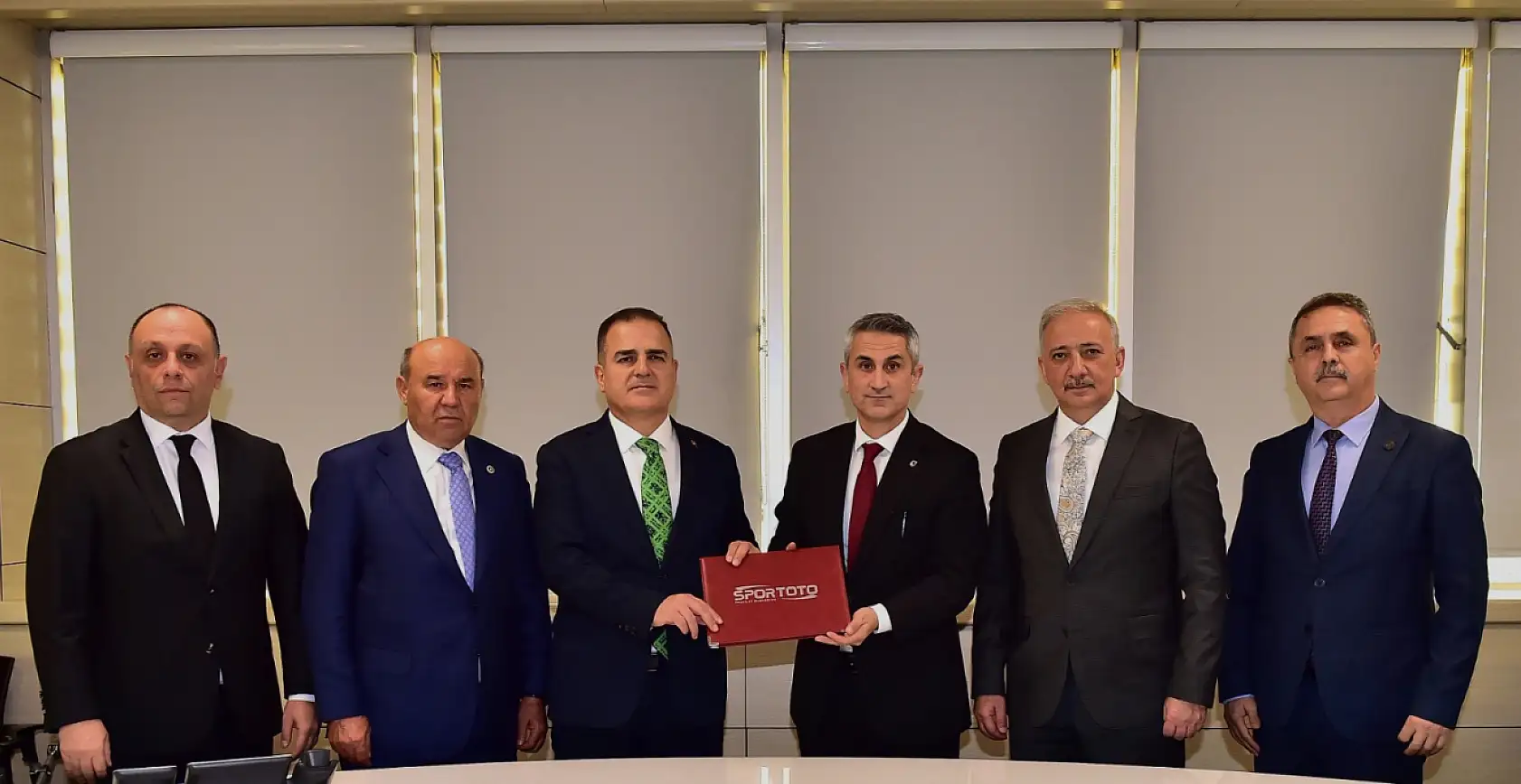 Muğla Atatürk Stadı'nın Modernizasyonu İçin Protokol İmzalandı