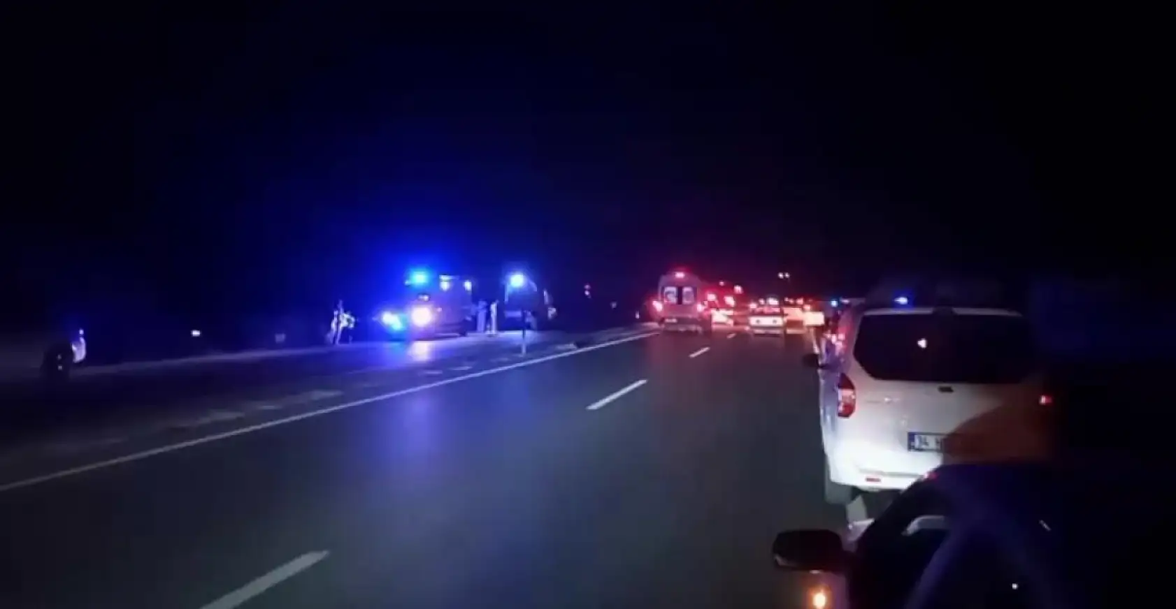 Feci trafik kazası: 1 ölü, 4 yaralı