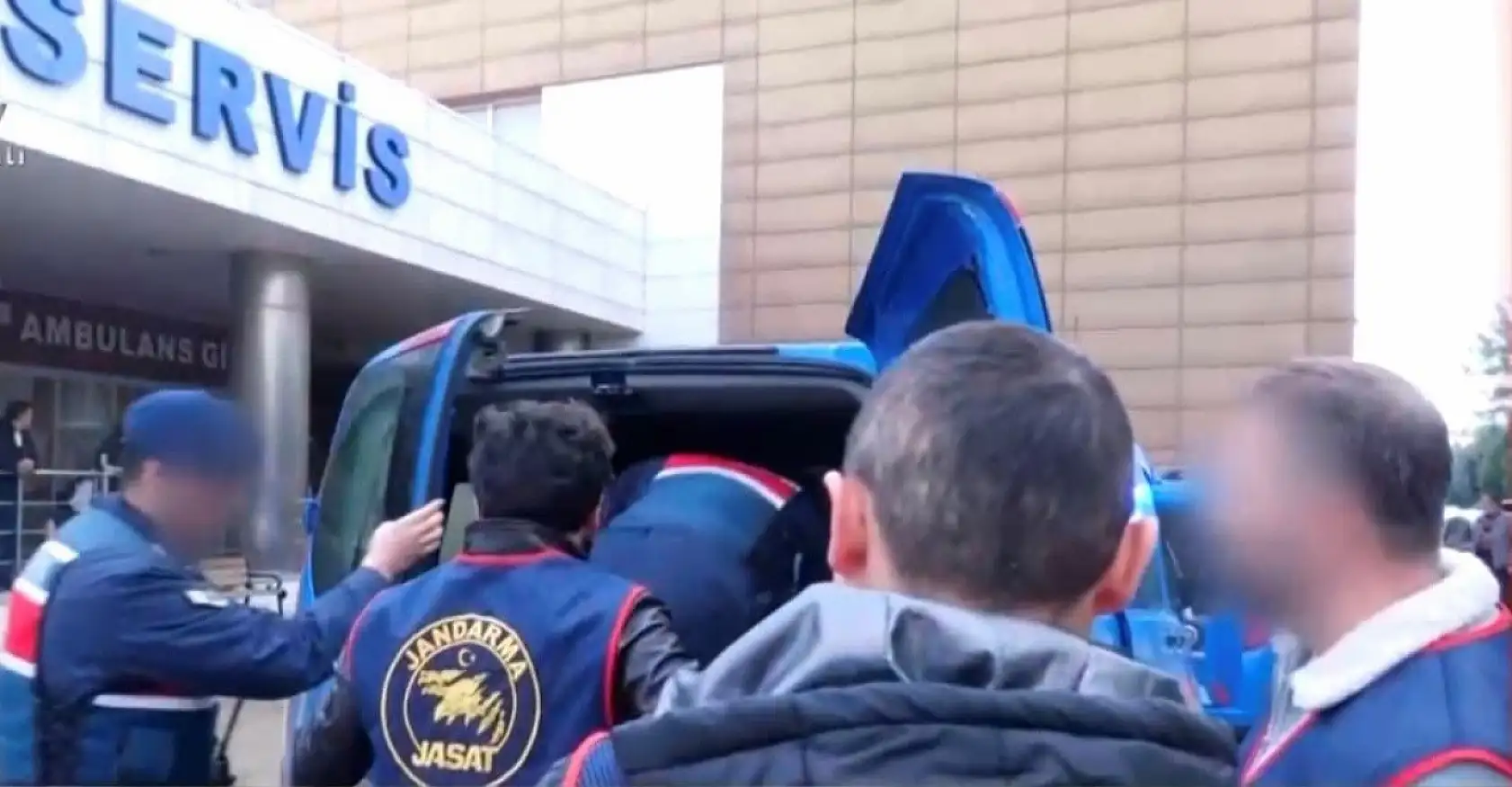 Milyonluk vurgun yapan sahte evlilik şebekesi Denizli'de yakalandı