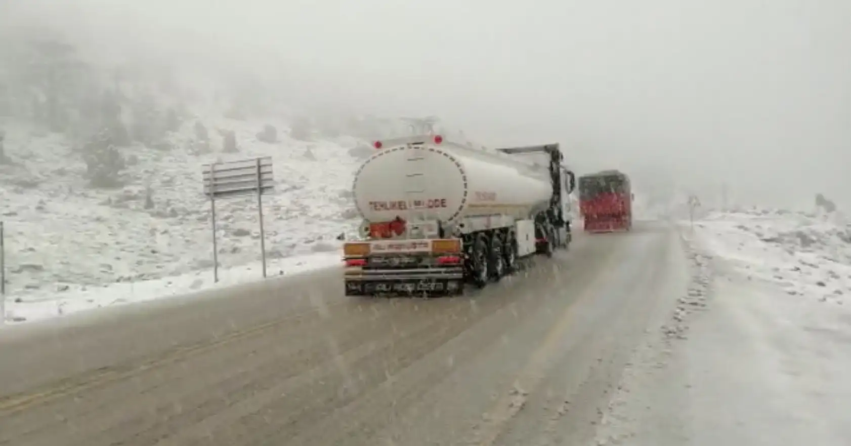Antalya'ya nisan ayında kar süprizi