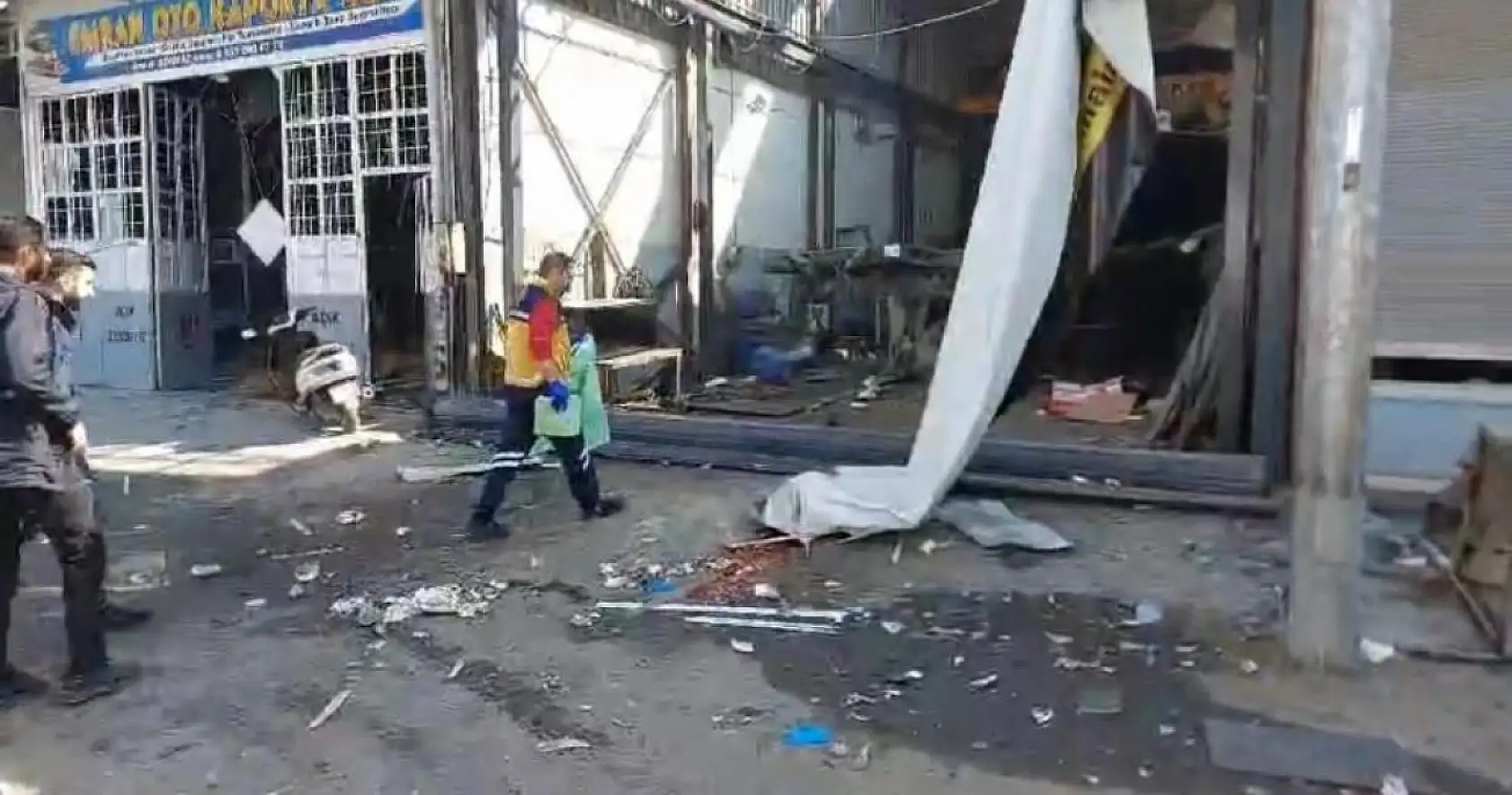 Korkunç patlama! Yakıt tankeri bakımda patladı, 2 can gitti