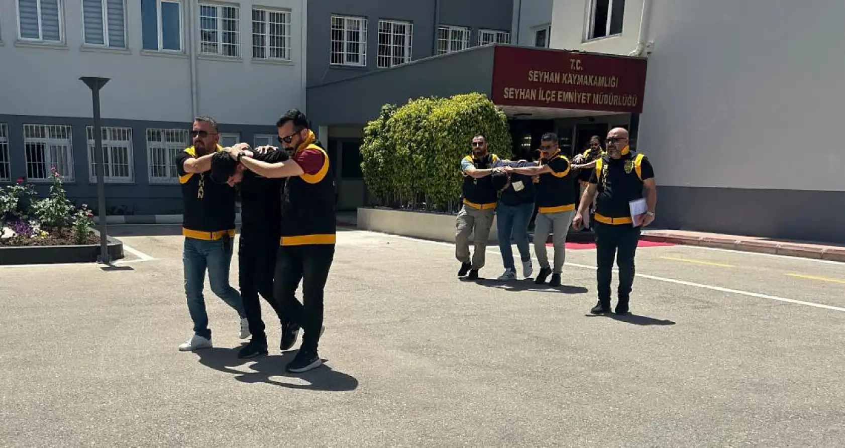 Eski sevgili dehşeti! Kafeyi kurşunlattı, 5 kişi tutuklandı