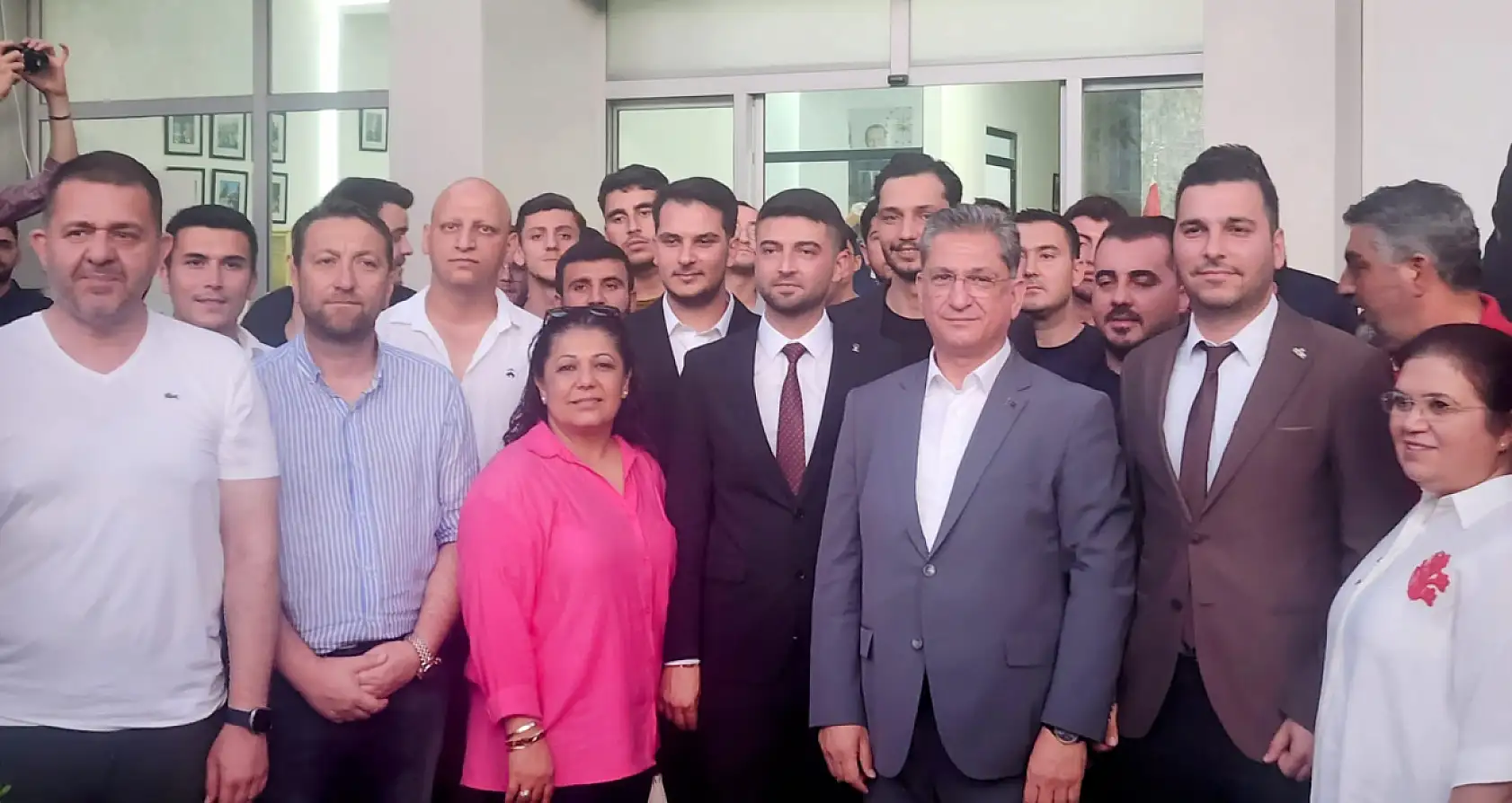 AK Gençlik Muğla'da Devir Teslim Yapıldı
