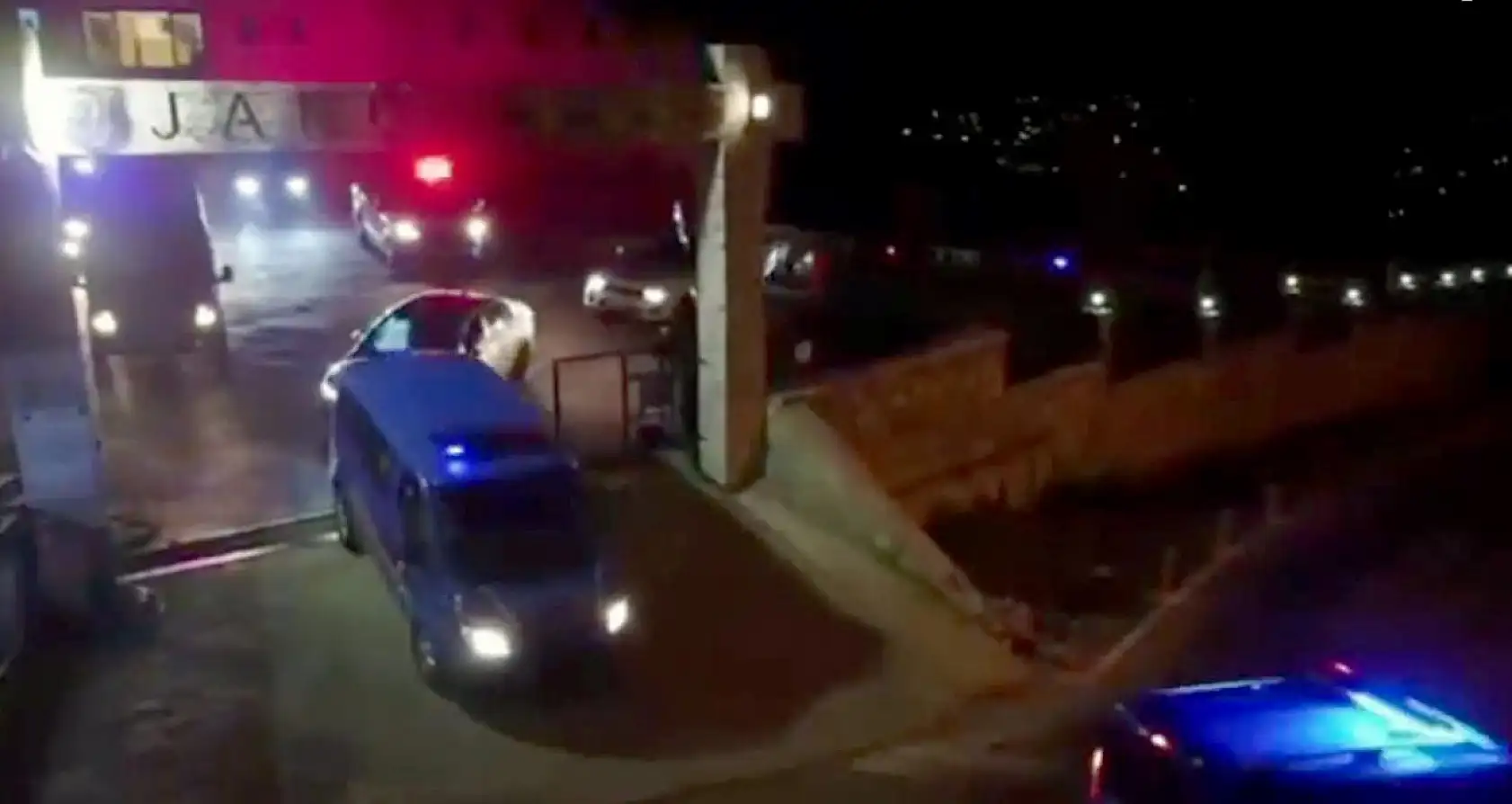 'Örgüt elebaşı da dahil 10 şüpheli tutuklandı'