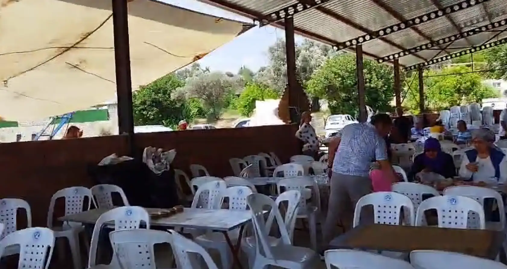 Seydikemer Girmeler Mahallesi'nde şükür yemeği