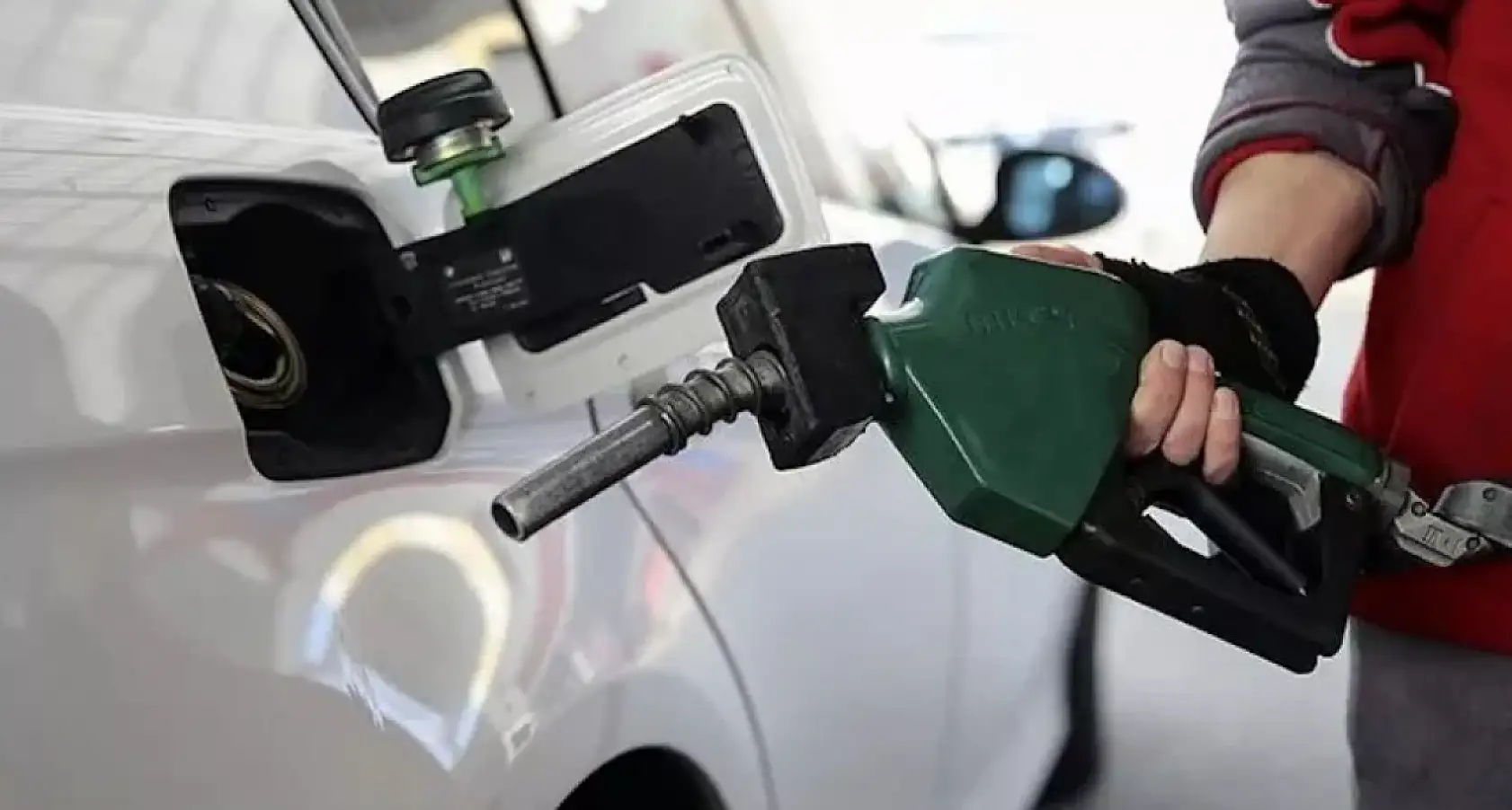 Güncel benzin, motorin litre fiyatı kaç lira? 9 Nisan Akaryakıt Fiyatları
