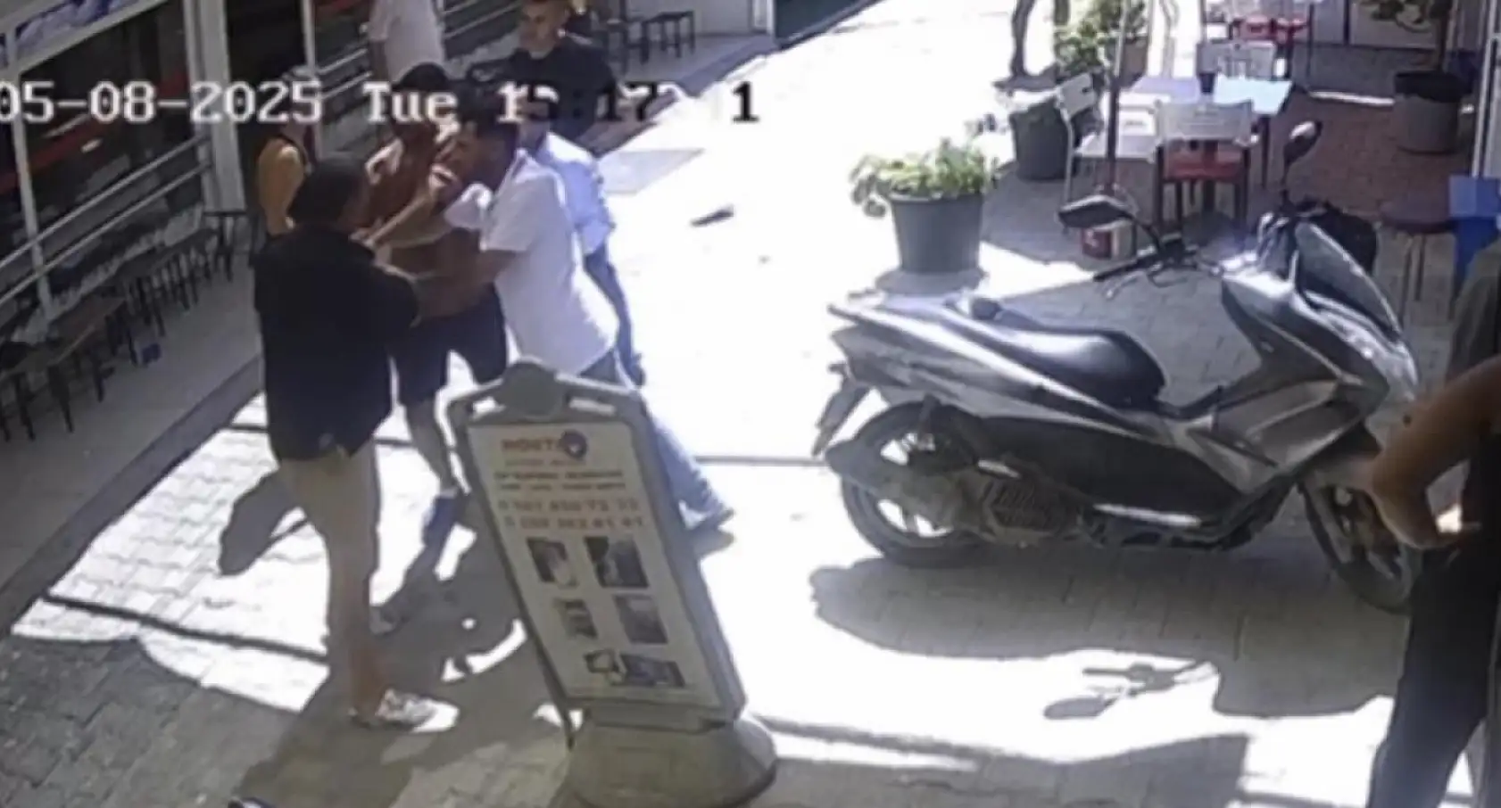 Bodrum'da Alacak-Verecek Kavgası: 1 Ölü, 2 Yaralı