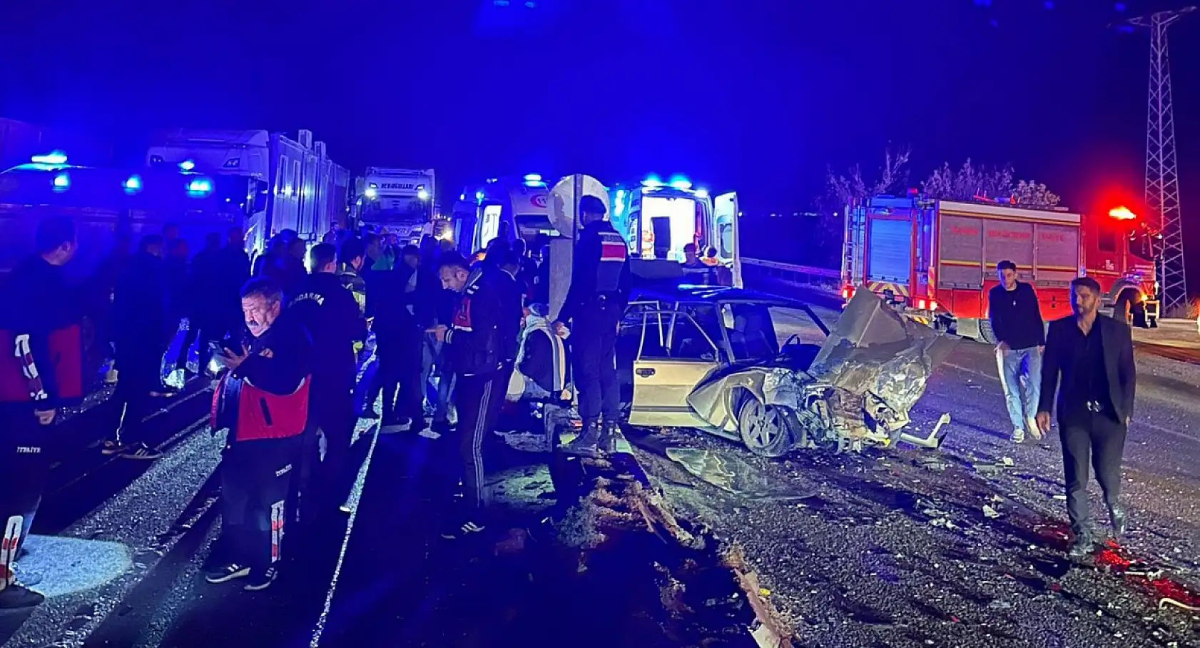 Feci Kaza: 2'si Ağır 6 Yaralı