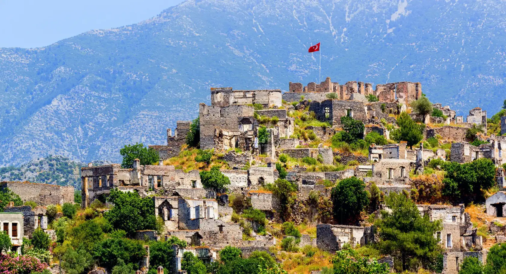 Fethiye Kayaköy'deki Ormanlık Alanlara ve Darboğaz Koyu'na Giriş Yasaklandı