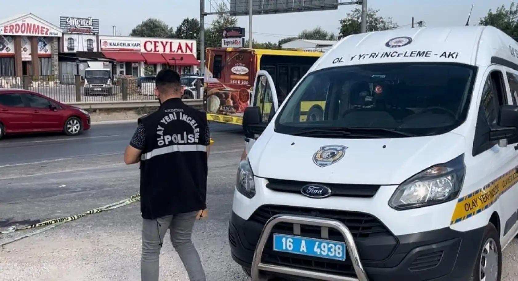 Evi terk eden eşini sokak ortasında öldürmüştü...Karar verildi