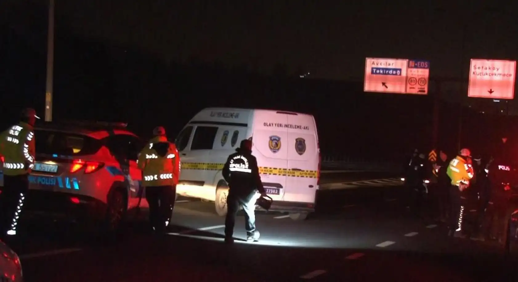 Feci kaza: Otomobilin çarptığı yaya öldü