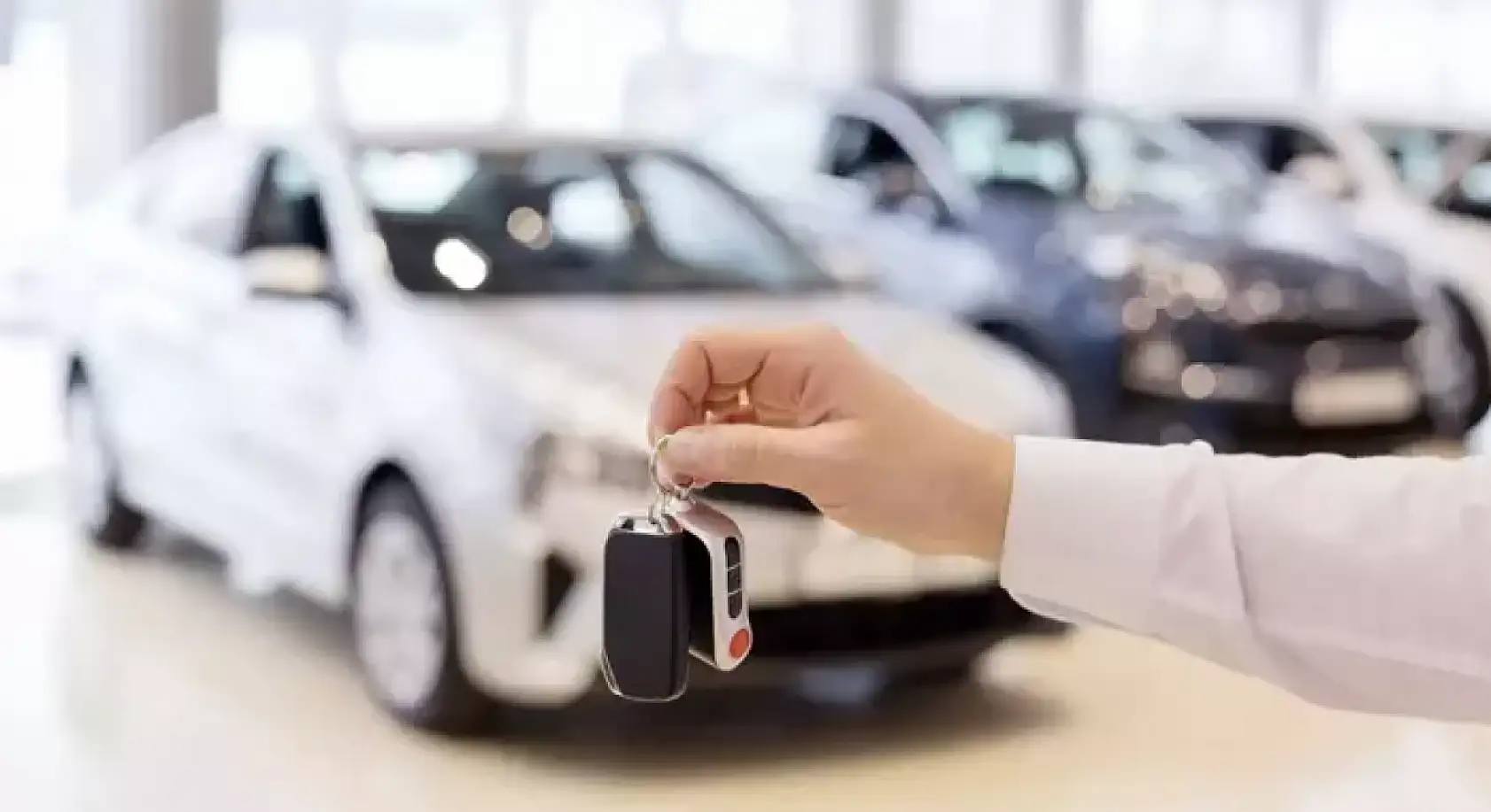 Otomotiv piyasasında son durum ne? Sıfır otomobilde canlılık hız kesti! 2.El alımlarda kan kaybı var..