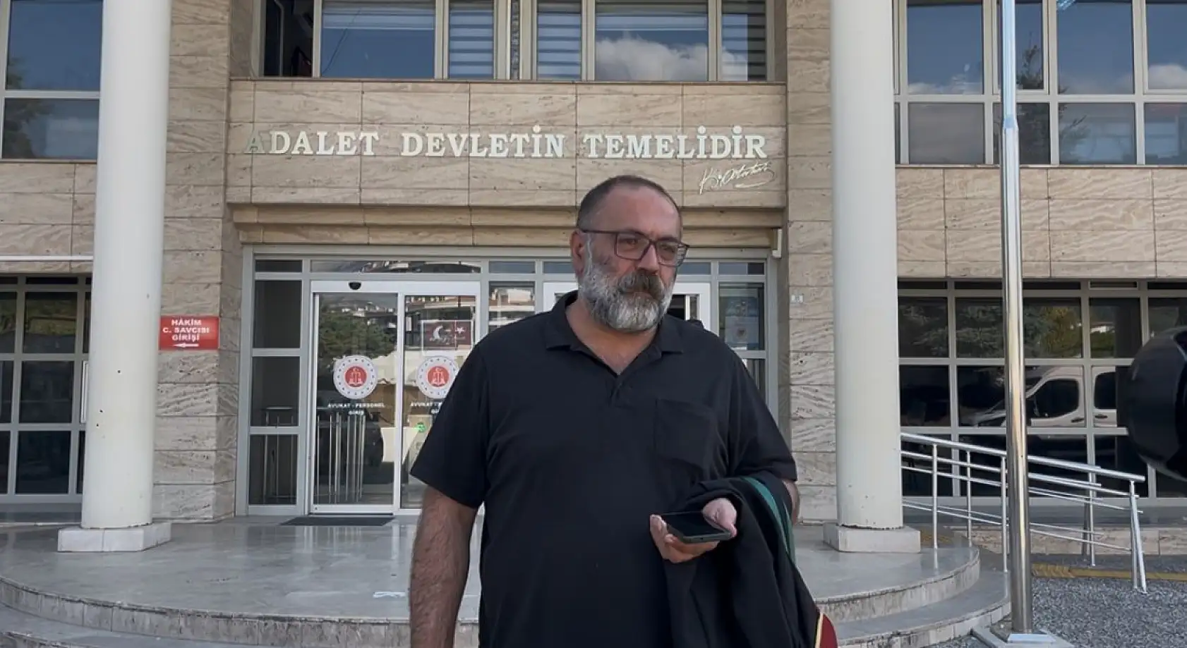 Marmaris Belediye Başkanı Ünlü'nün yargılandığı dava tekrar ertelendi