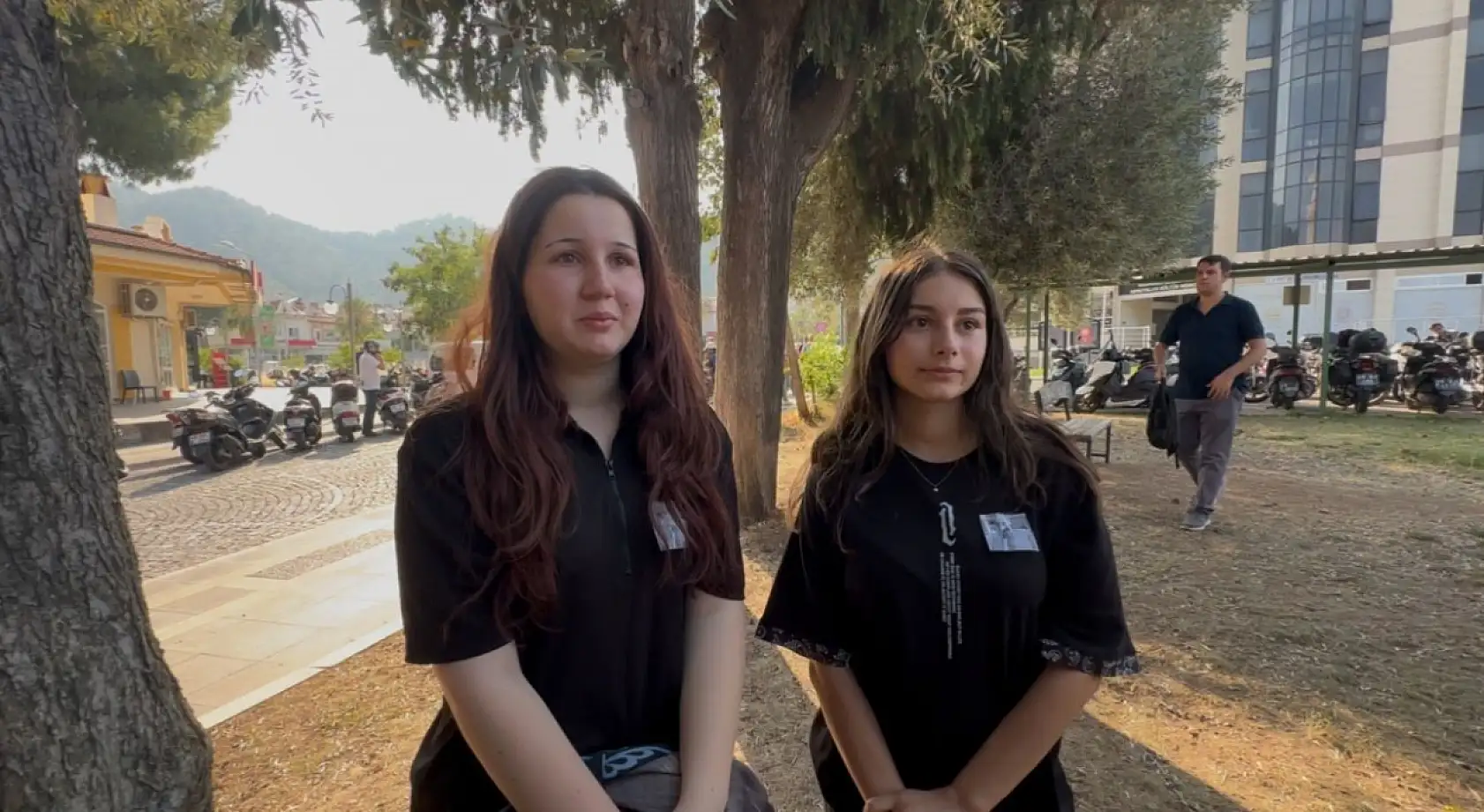 Marmaris'in Kültür sanat temsilcisi Altınöz sevenleri tarafından toprağa verildi