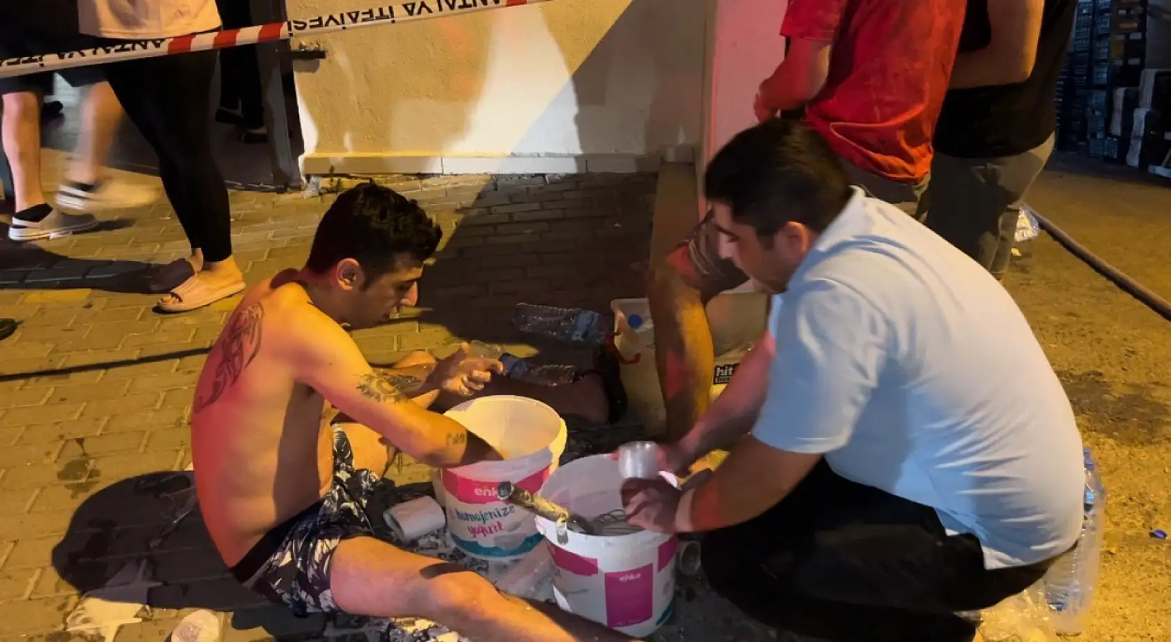 Alanya'da Otel Yangını: 622 Turist Tahliye Edildi, 3 Kişi Hastaneye Kaldırıldı