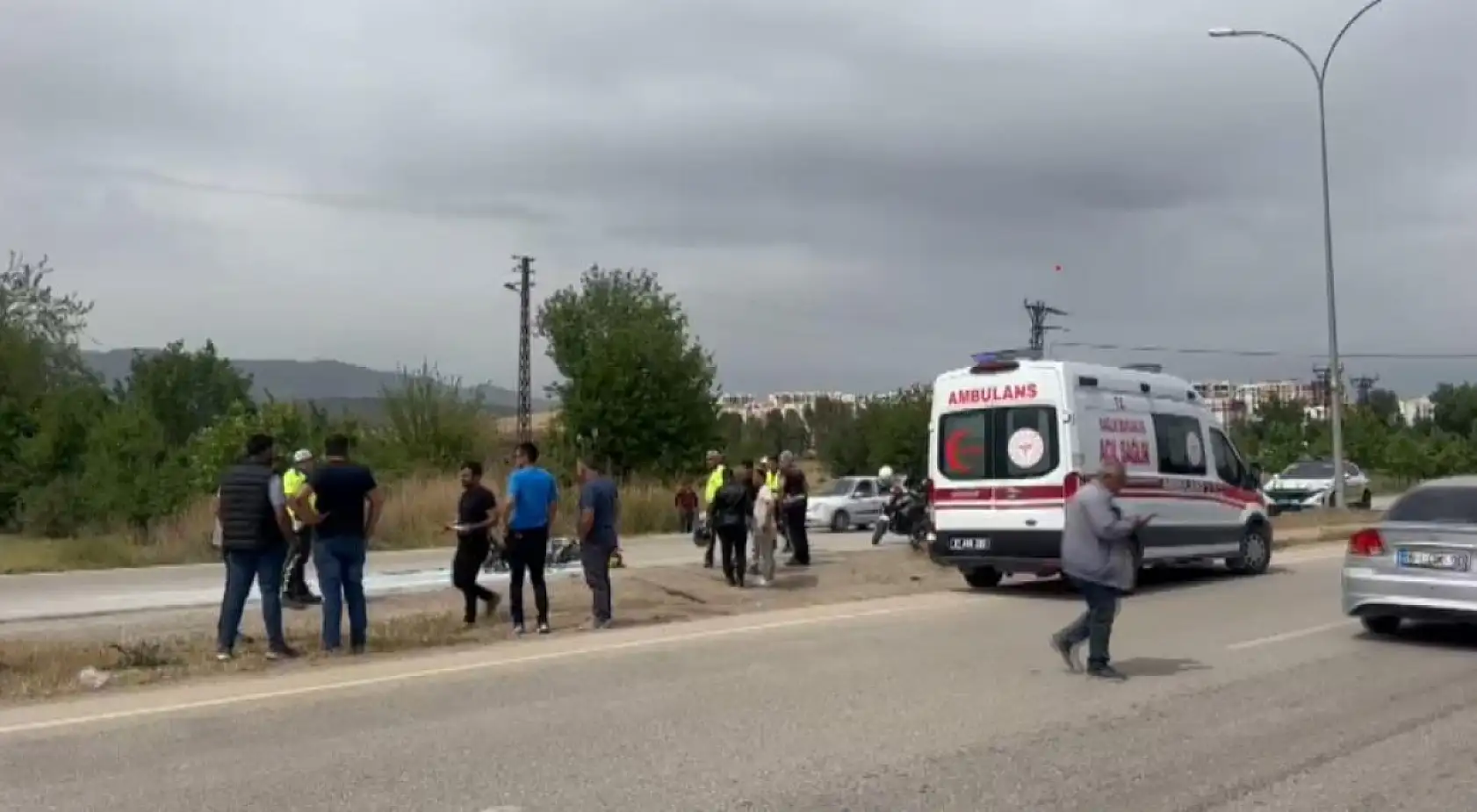 Evladı kazada ağır yaralanan annenin acı feryadı