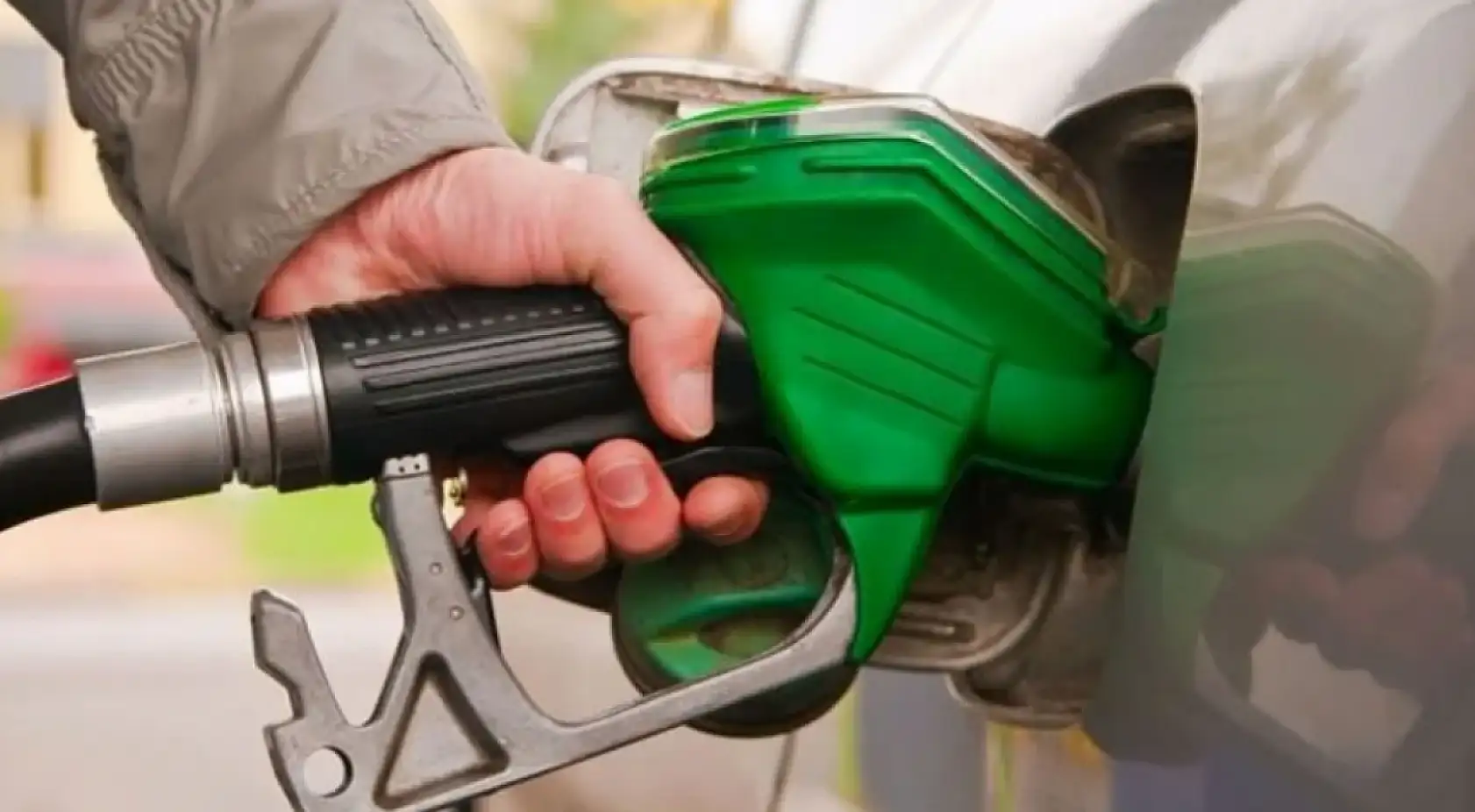 Güncel benzin, motorin litre fiyatı kaç lira? 9 Nisan Akaryakıt Fiyatları